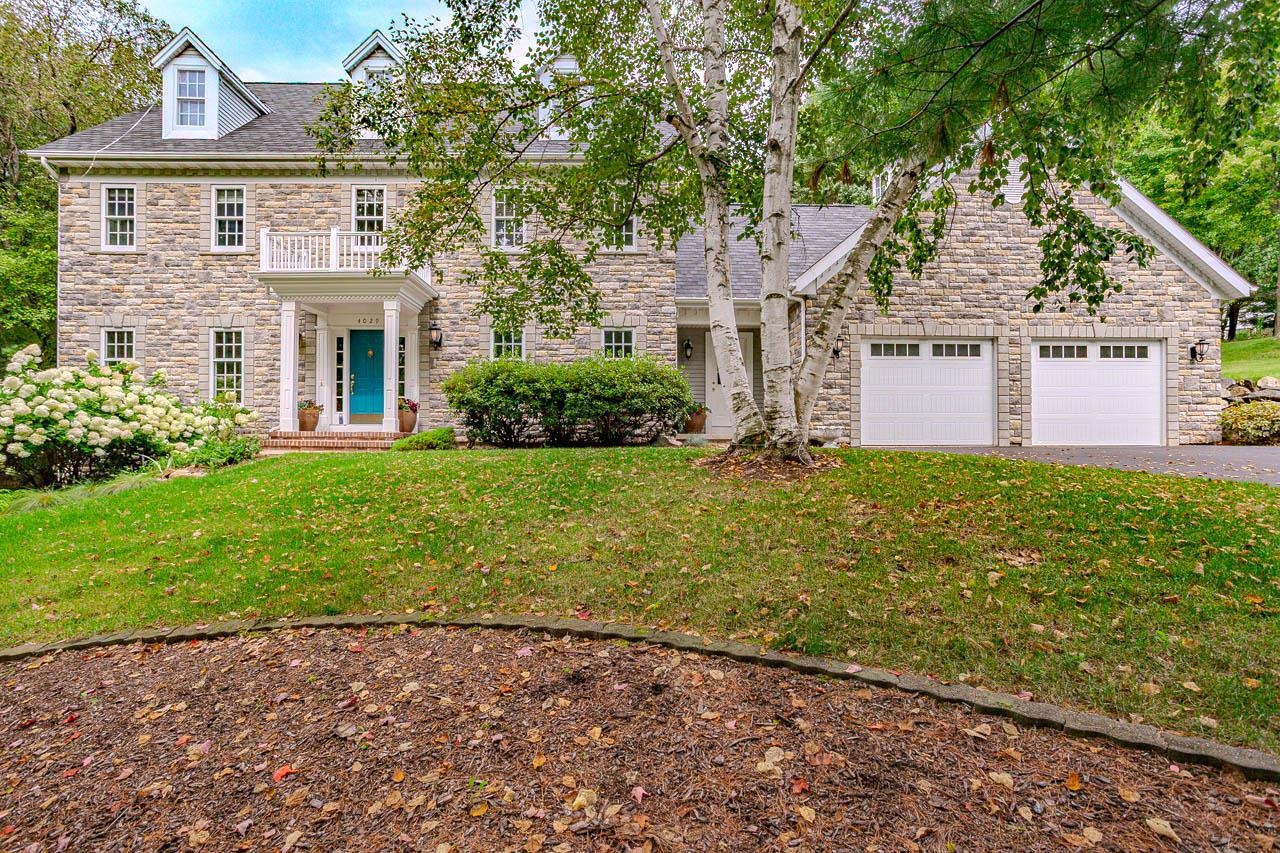 4029 CRESTWOOD DRIVE, Wausau, Wisconsin 54403, 4 Bedrooms Bedrooms, ,3 BathroomsBathrooms,Residential,For Sale,4029 CRESTWOOD DRIVE,22604309