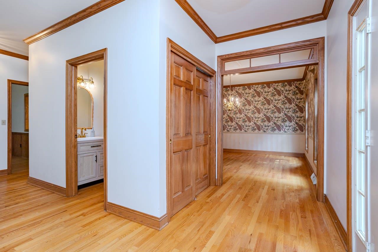 4029 CRESTWOOD DRIVE, Wausau, Wisconsin 54403, 4 Bedrooms Bedrooms, ,3 BathroomsBathrooms,Residential,For Sale,4029 CRESTWOOD DRIVE,22604309