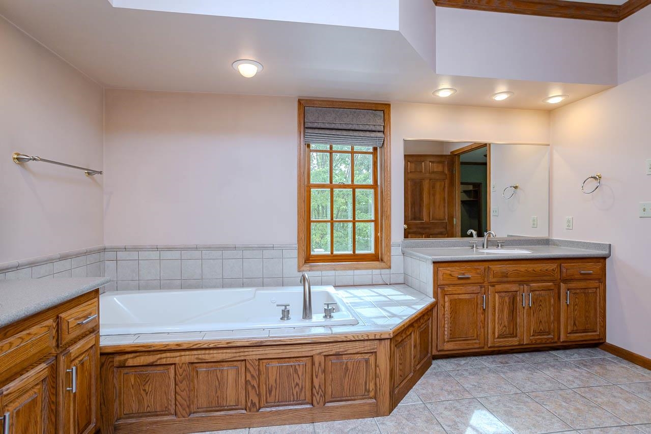 4029 CRESTWOOD DRIVE, Wausau, Wisconsin 54403, 4 Bedrooms Bedrooms, ,3 BathroomsBathrooms,Residential,For Sale,4029 CRESTWOOD DRIVE,22604309