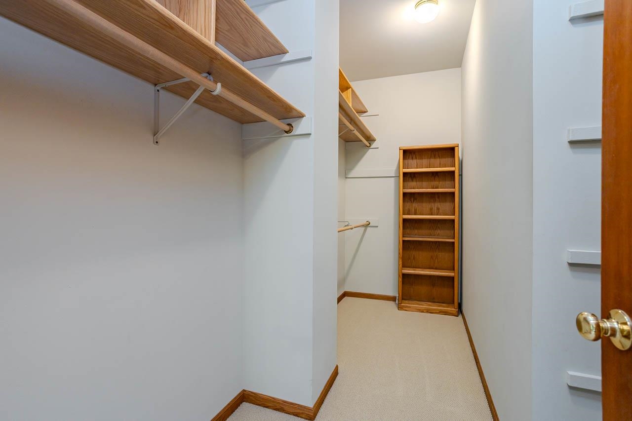 4029 CRESTWOOD DRIVE, Wausau, Wisconsin 54403, 4 Bedrooms Bedrooms, ,3 BathroomsBathrooms,Residential,For Sale,4029 CRESTWOOD DRIVE,22604309