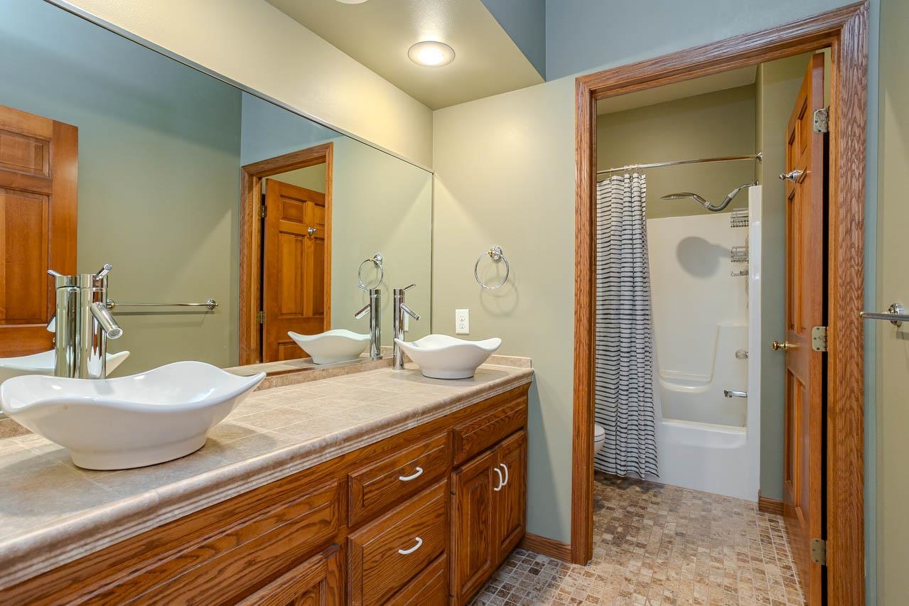 4029 CRESTWOOD DRIVE, Wausau, Wisconsin 54403, 4 Bedrooms Bedrooms, ,3 BathroomsBathrooms,Residential,For Sale,4029 CRESTWOOD DRIVE,22604309