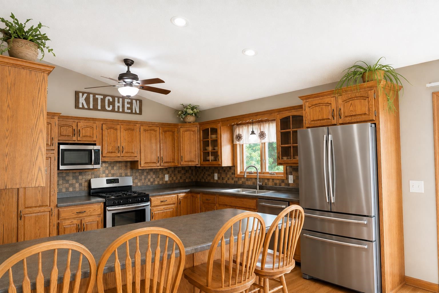 194 N 5TH STREET, Dorchester, Wisconsin 54425, 4 Bedrooms Bedrooms, ,2 BathroomsBathrooms,Residential,For Sale,194 N 5TH STREET,22604313