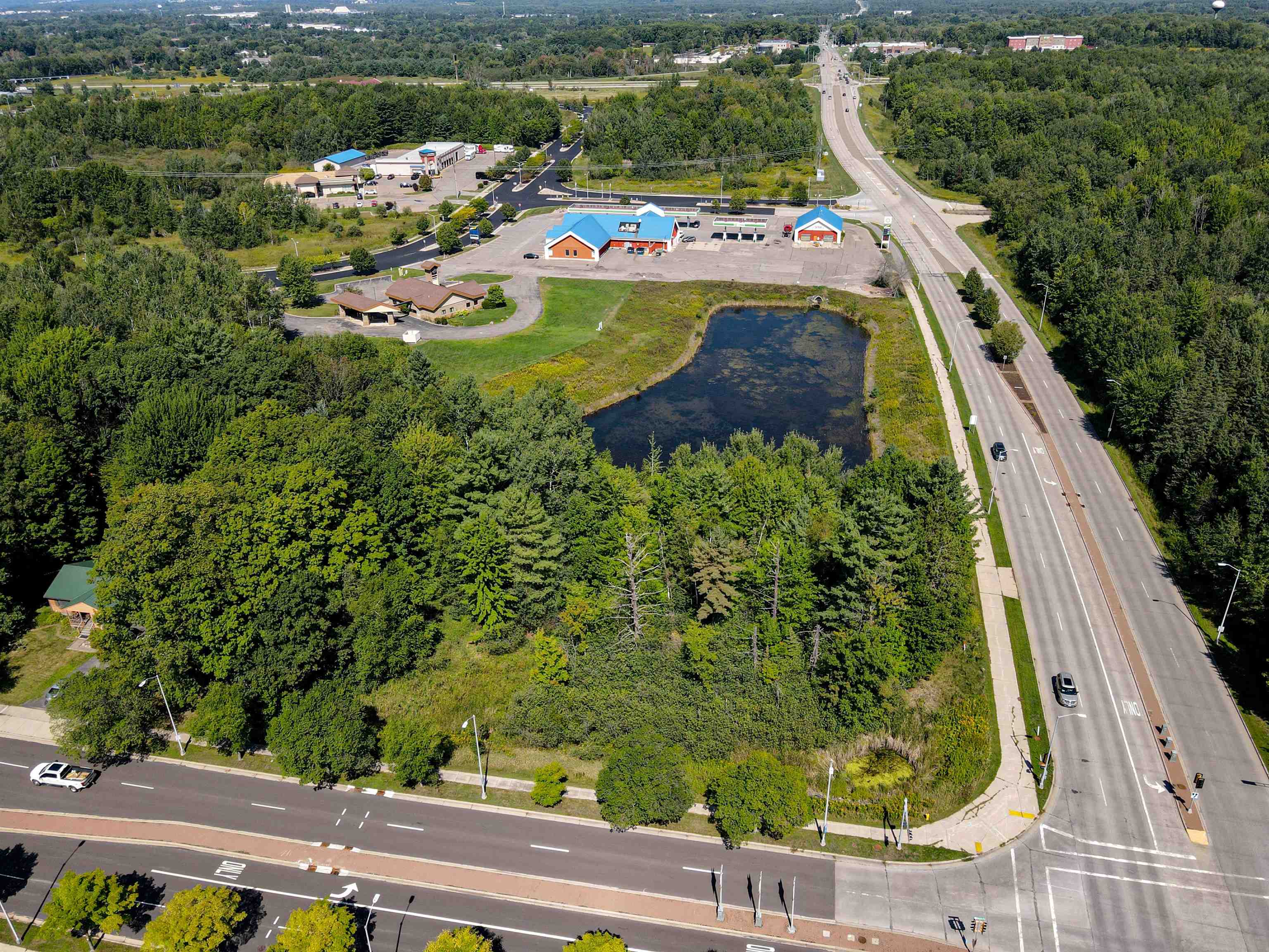 3910-3914 WESTON AVENUE, Weston, Wisconsin 54476, ,Commercial/industrial,For Sale,3910-3914 WESTON AVENUE,22604317