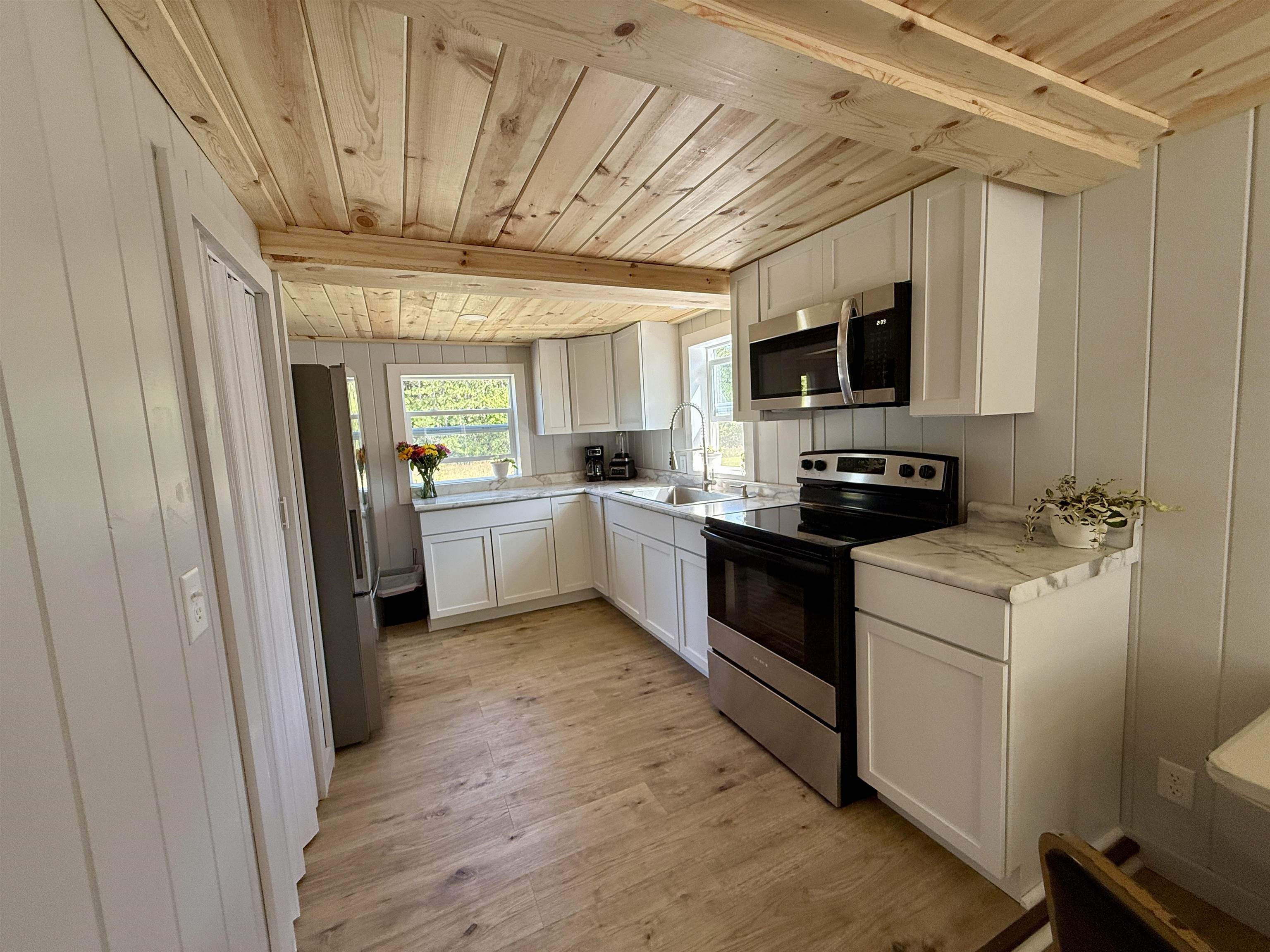 5555 JORDAN ROAD, Stevens Point, Wisconsin 54482, 3 Bedrooms Bedrooms, ,1 BathroomBathrooms,Residential,For Sale,5555 JORDAN ROAD,22604320