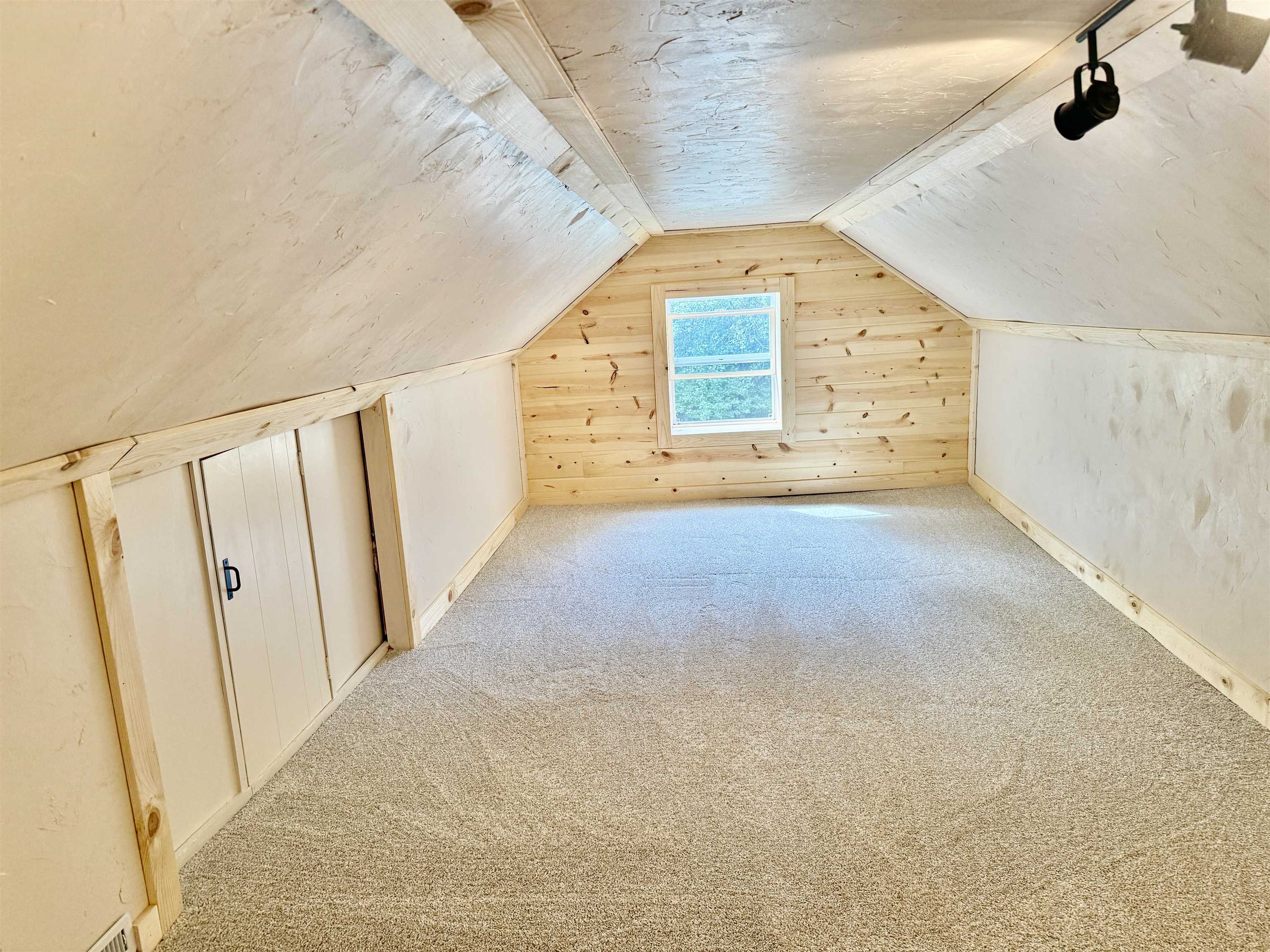 5555 JORDAN ROAD, Stevens Point, Wisconsin 54482, 3 Bedrooms Bedrooms, ,1 BathroomBathrooms,Residential,For Sale,5555 JORDAN ROAD,22604320