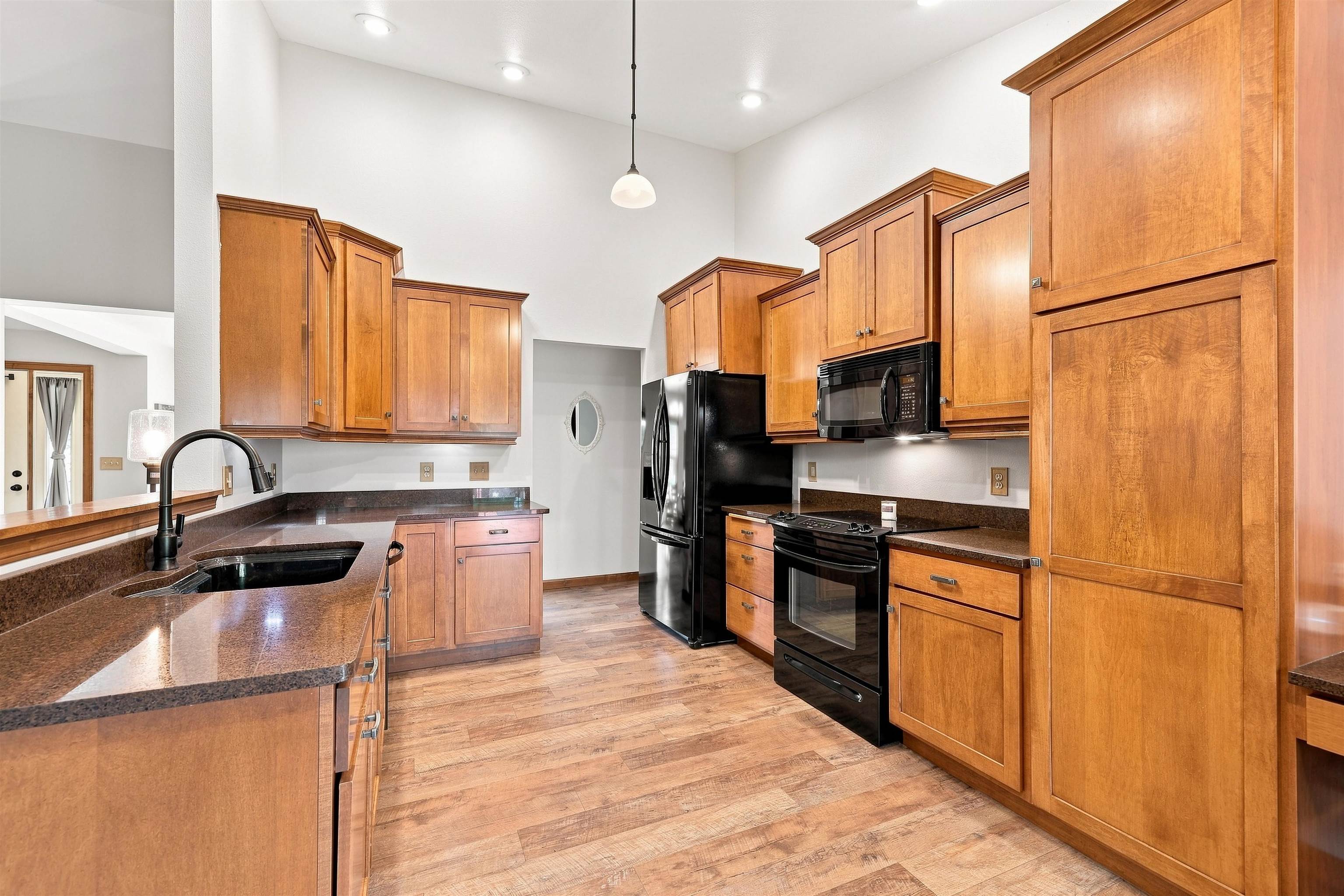 4816 PARTRIDGE WAY, Stevens Point, Wisconsin 54482, 4 Bedrooms Bedrooms, ,3 BathroomsBathrooms,Residential,For Sale,4816 PARTRIDGE WAY,22604325