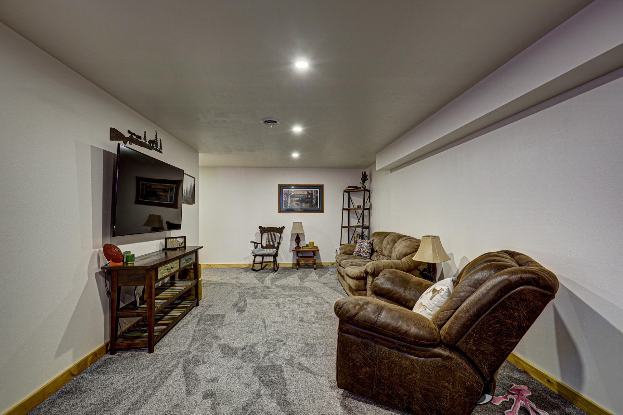 1511 Pine Notch Lane, Tomahawk, Wisconsin 54487, 5 Bedrooms Bedrooms, ,3 BathroomsBathrooms,Residential,For Sale,1511 Pine Notch Lane,22604330