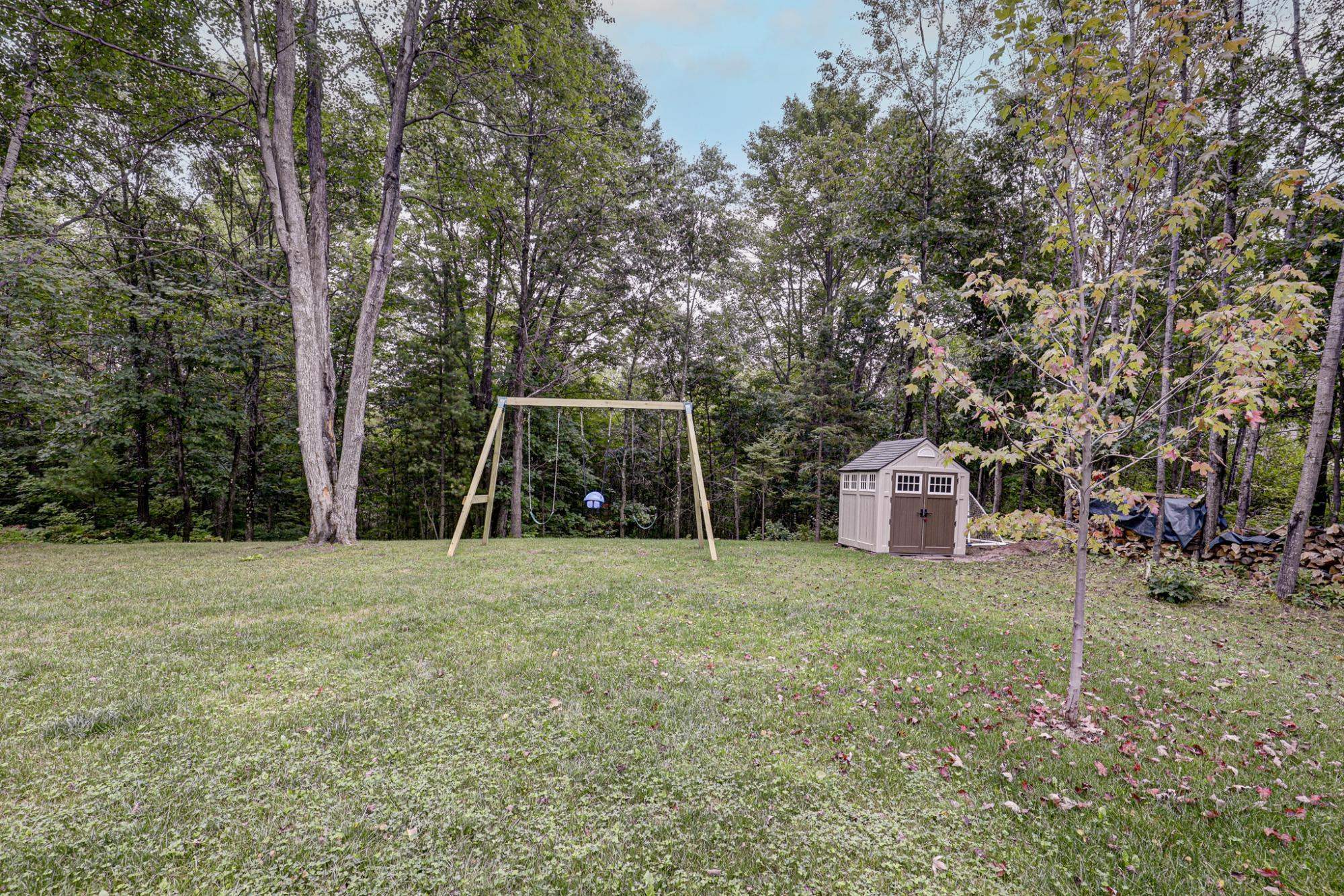 1511 Pine Notch Lane, Tomahawk, Wisconsin 54487, 5 Bedrooms Bedrooms, ,3 BathroomsBathrooms,Residential,For Sale,1511 Pine Notch Lane,22604330