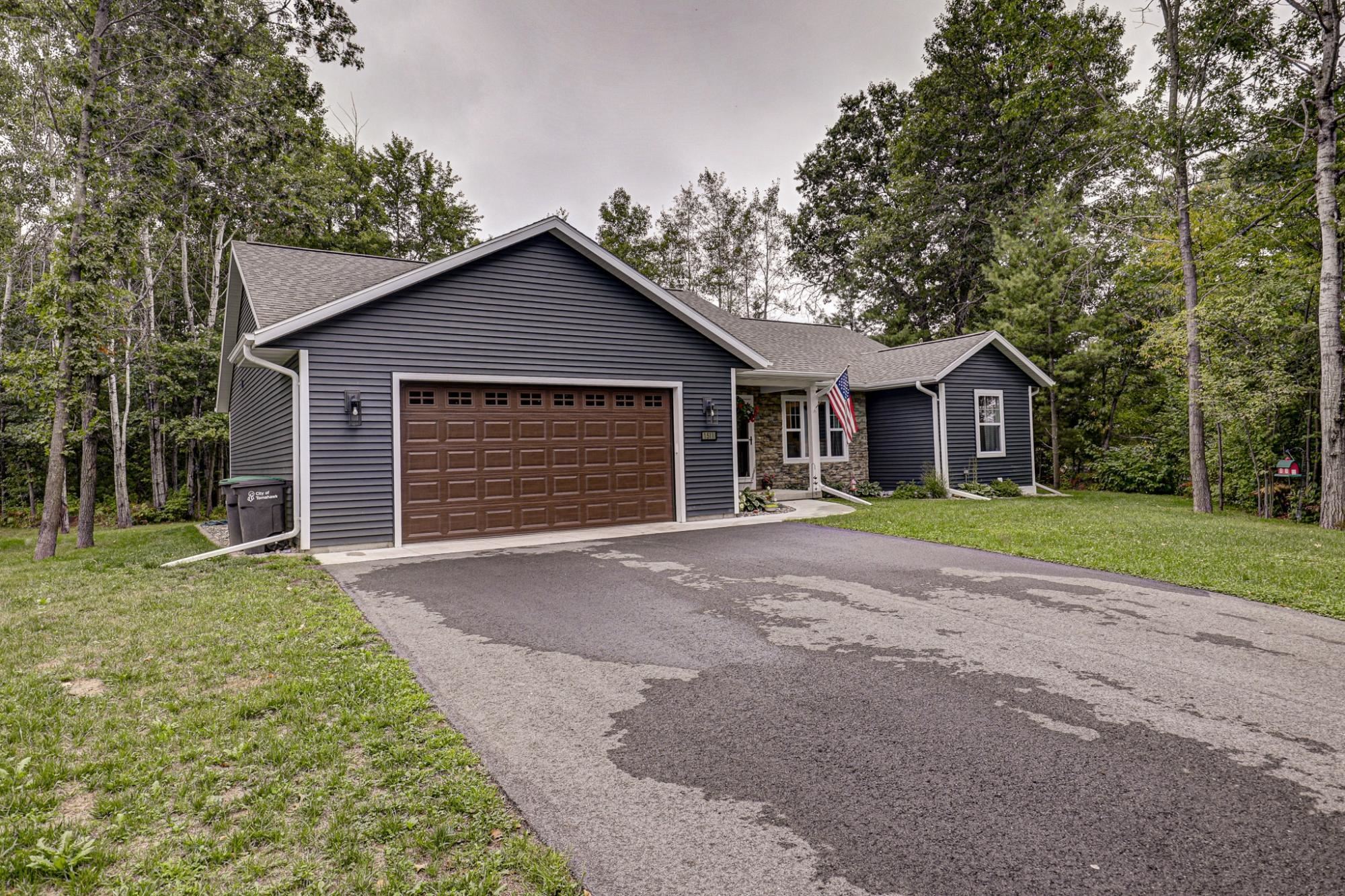 1511 Pine Notch Lane, Tomahawk, Wisconsin 54487, 5 Bedrooms Bedrooms, ,3 BathroomsBathrooms,Residential,For Sale,1511 Pine Notch Lane,22604330