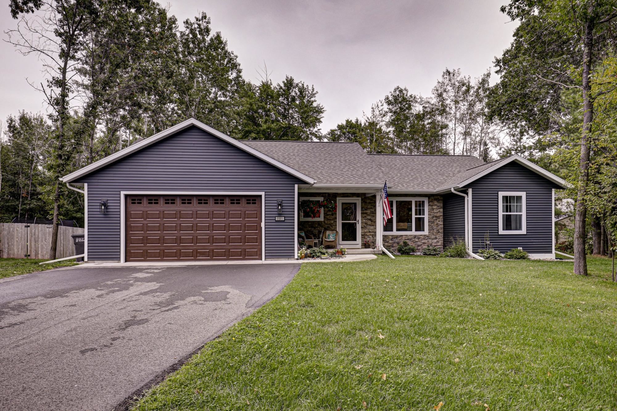 1511 Pine Notch Lane, Tomahawk, Wisconsin 54487, 5 Bedrooms Bedrooms, ,3 BathroomsBathrooms,Residential,For Sale,1511 Pine Notch Lane,22604330