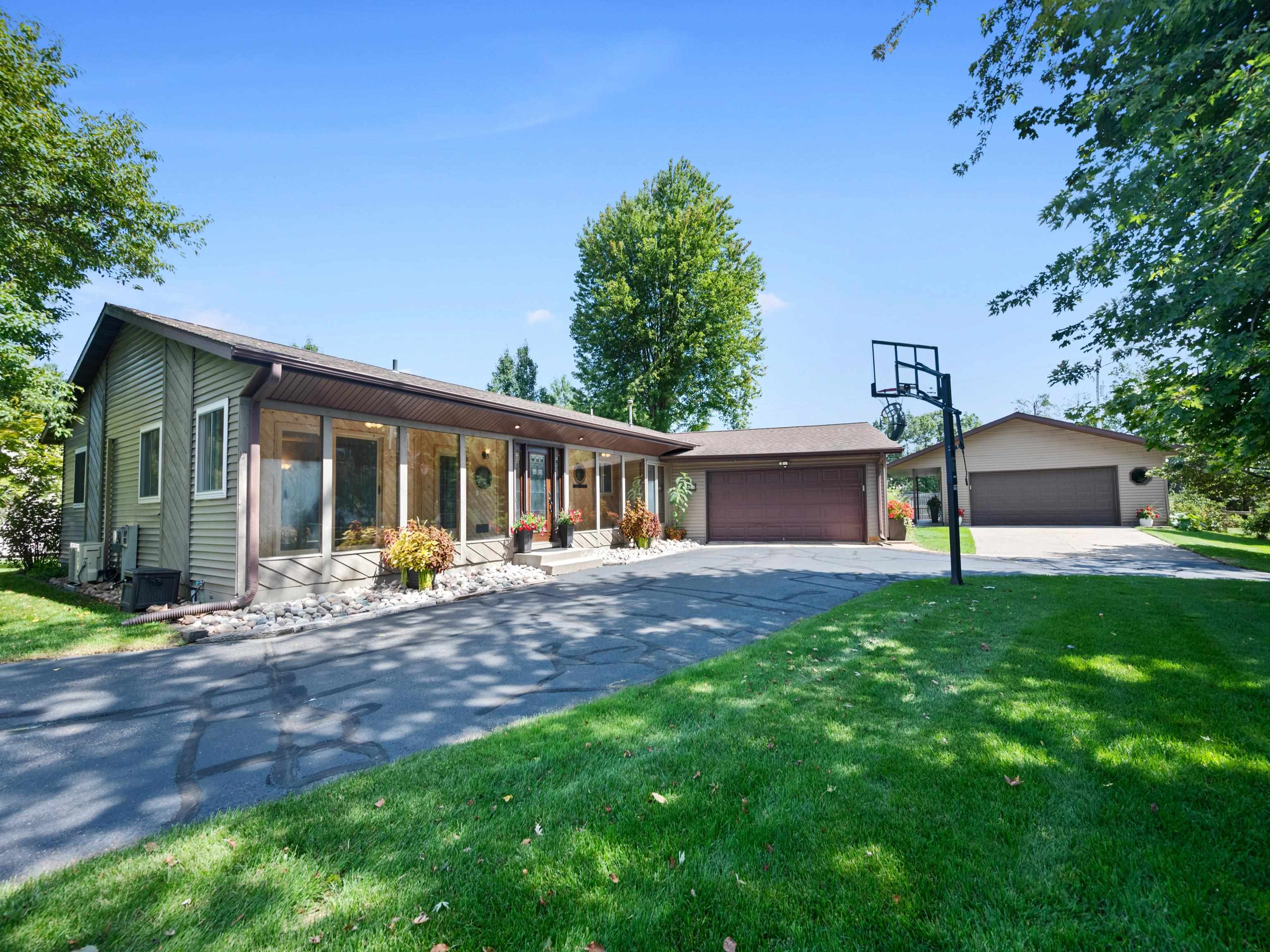 2040 BIRCH DRIVE, Plover, Wisconsin 54467, 4 Bedrooms Bedrooms, ,2 BathroomsBathrooms,Residential,For Sale,2040 BIRCH DRIVE,22604334