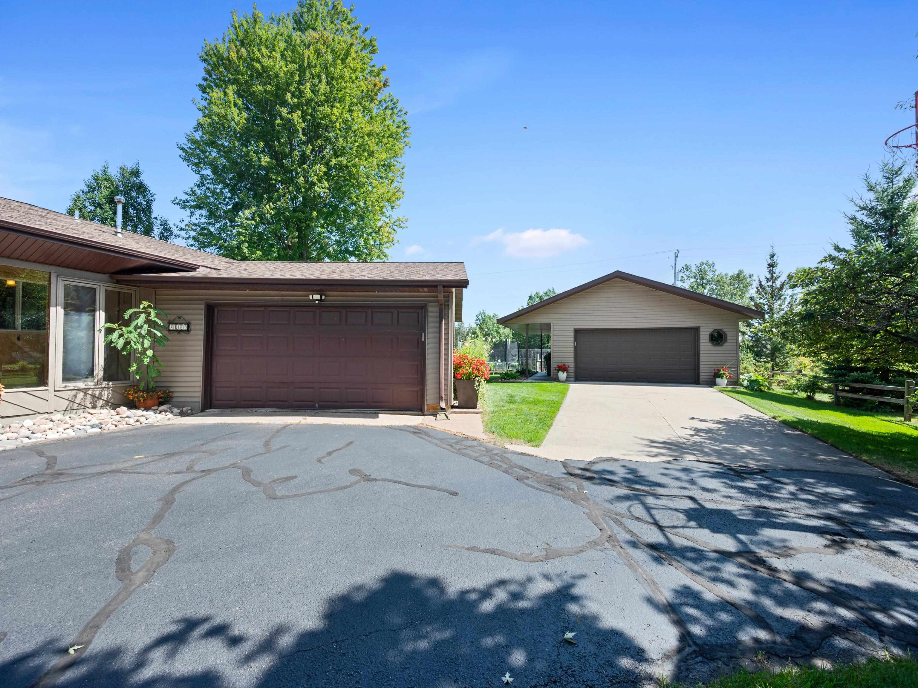 2040 BIRCH DRIVE, Plover, Wisconsin 54467, 4 Bedrooms Bedrooms, ,2 BathroomsBathrooms,Residential,For Sale,2040 BIRCH DRIVE,22604334