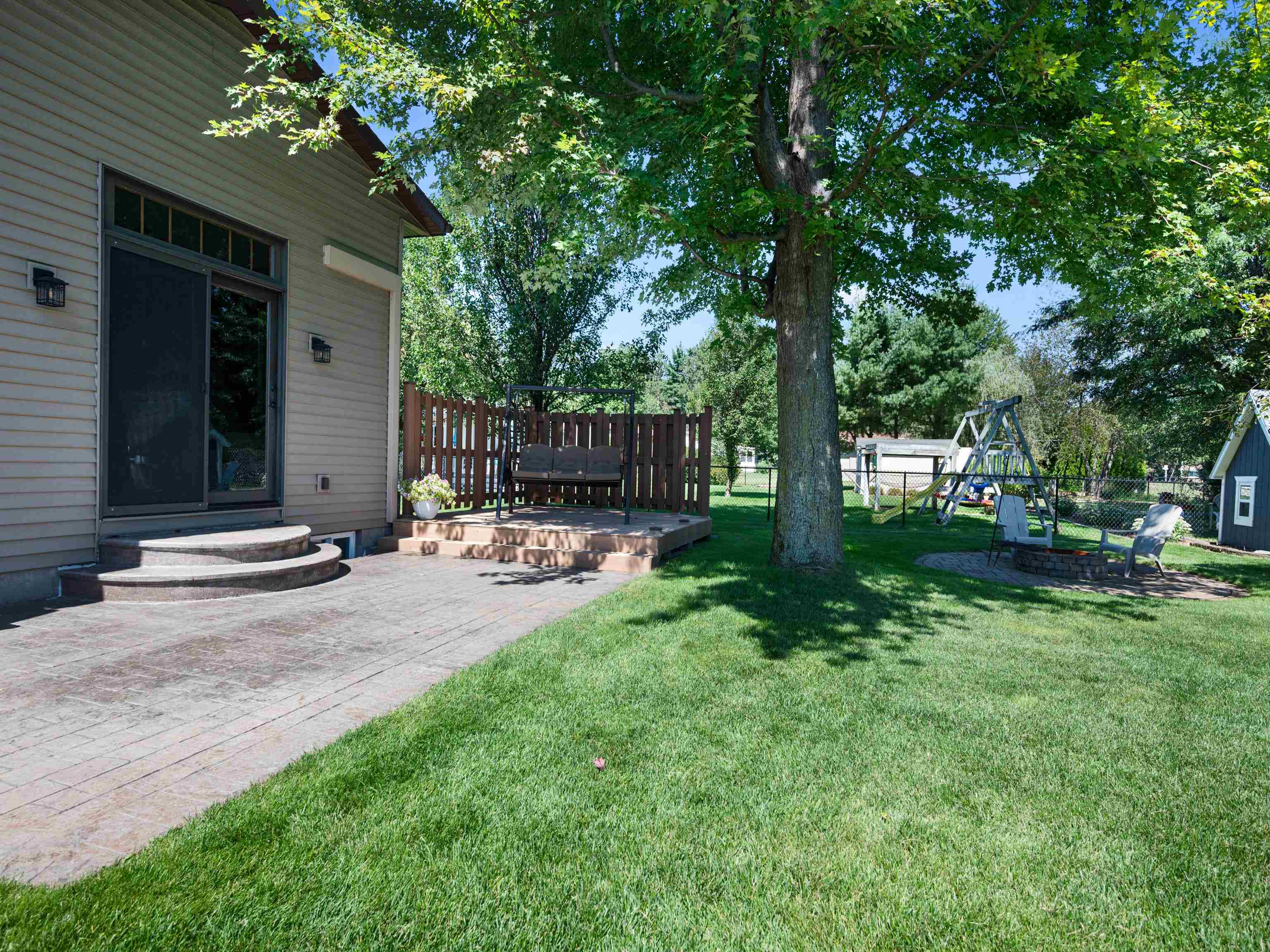 2040 BIRCH DRIVE, Plover, Wisconsin 54467, 4 Bedrooms Bedrooms, ,2 BathroomsBathrooms,Residential,For Sale,2040 BIRCH DRIVE,22604334