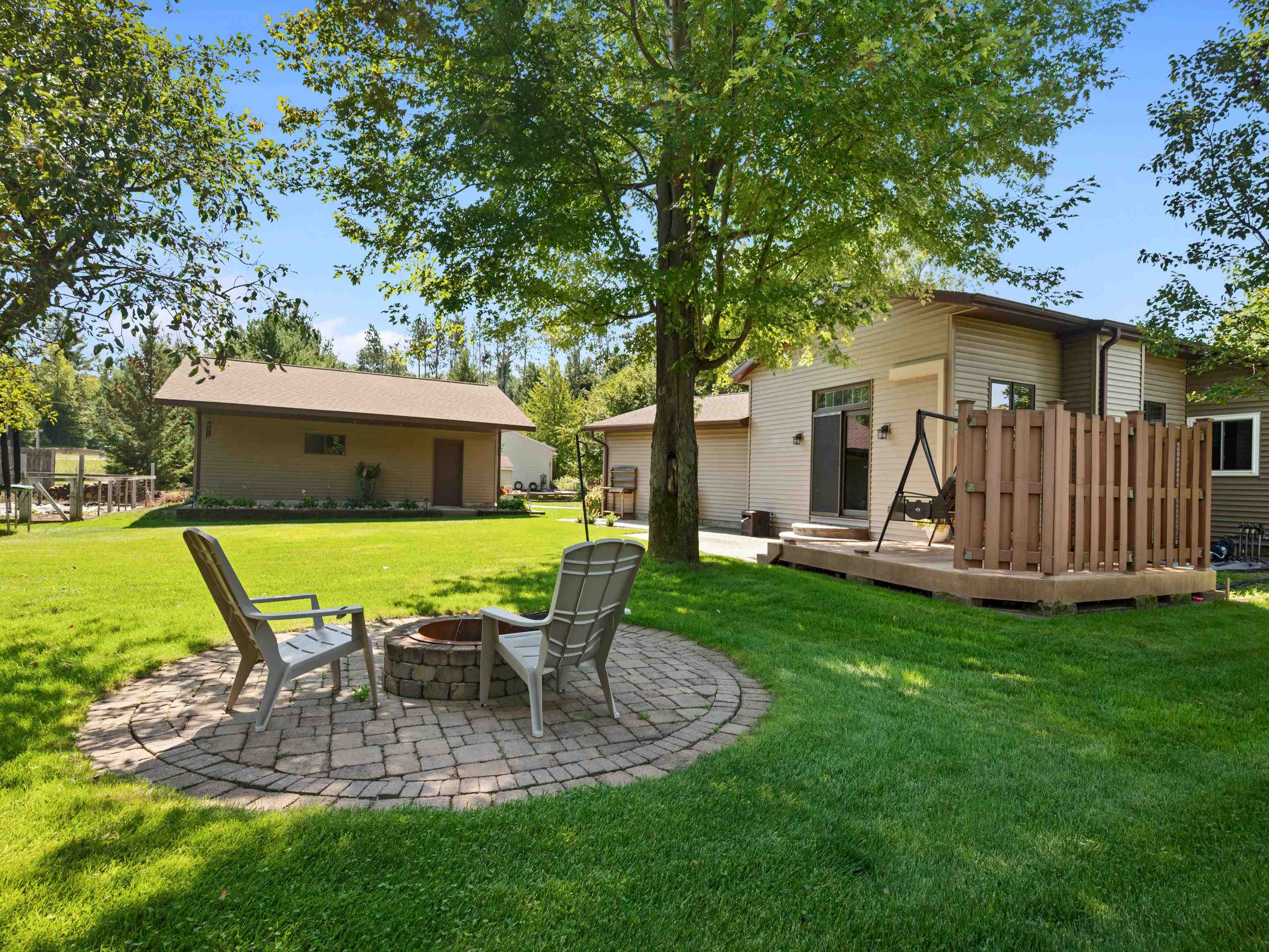 2040 BIRCH DRIVE, Plover, Wisconsin 54467, 4 Bedrooms Bedrooms, ,2 BathroomsBathrooms,Residential,For Sale,2040 BIRCH DRIVE,22604334