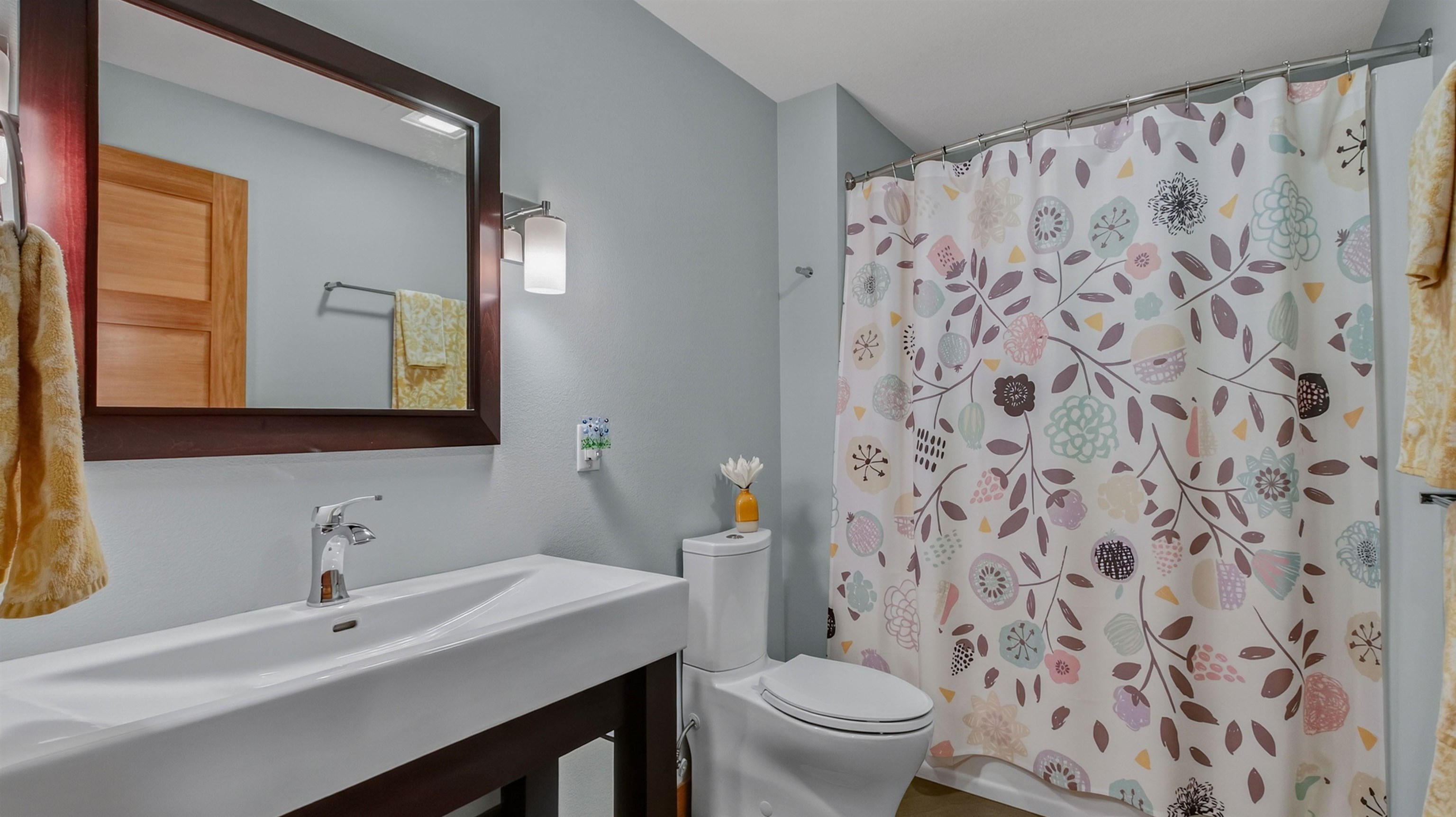 N8021 ALLEN CREEK ROAD, Black River Falls, Wisconsin 54615, 5 Bedrooms Bedrooms, ,4 BathroomsBathrooms,Residential,For Sale,N8021 ALLEN CREEK ROAD,22604339