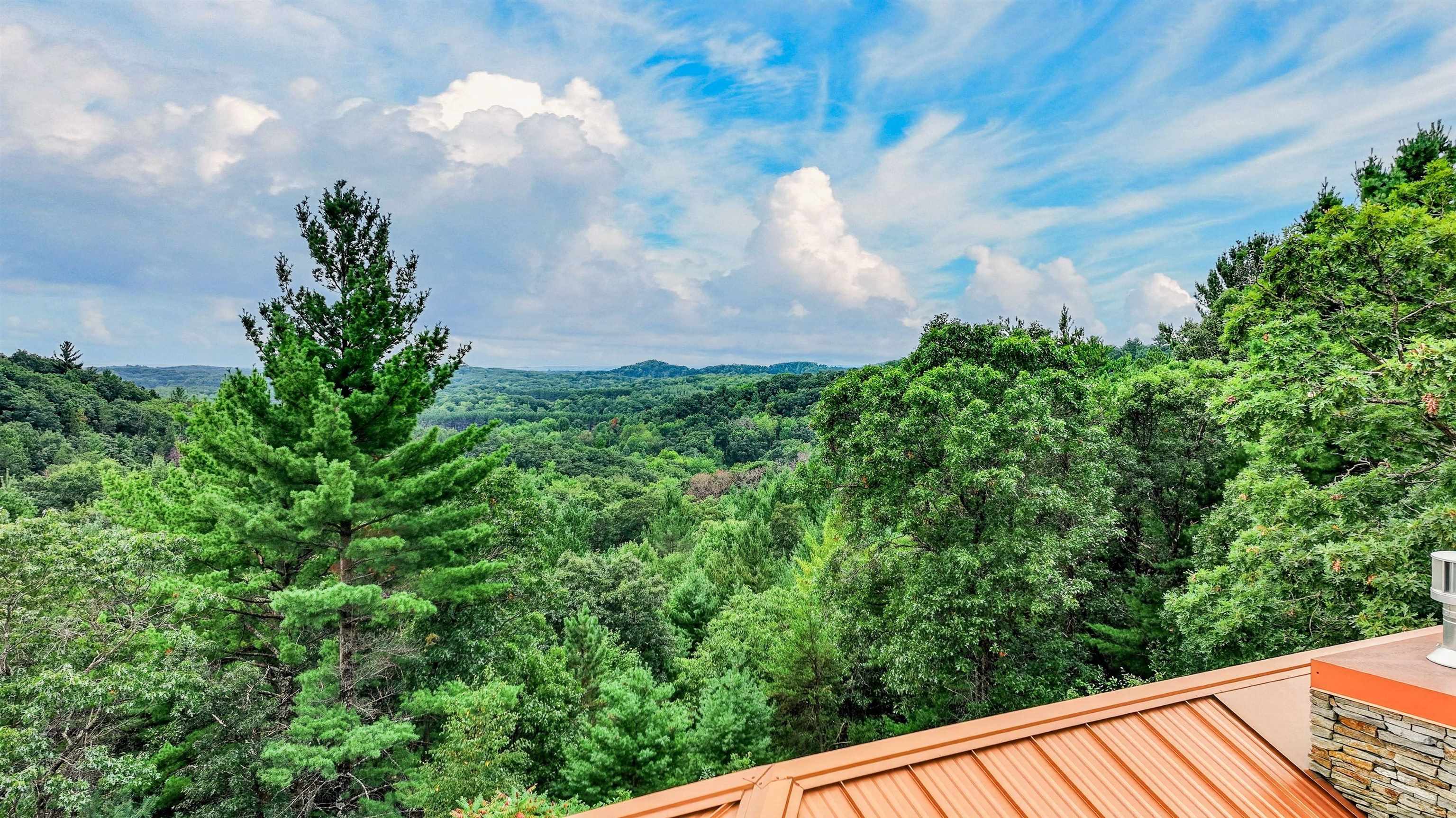 N8021 ALLEN CREEK ROAD, Black River Falls, Wisconsin 54615, 5 Bedrooms Bedrooms, ,4 BathroomsBathrooms,Residential,For Sale,N8021 ALLEN CREEK ROAD,22604339