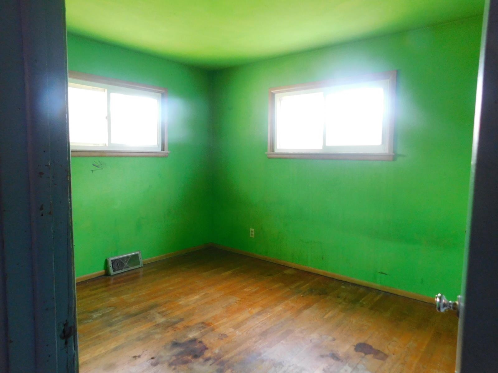1707 MATHEWS STREET, Merrill, Wisconsin 54452, 3 Bedrooms Bedrooms, ,1 BathroomBathrooms,Residential,For Sale,1707 MATHEWS STREET,22604341
