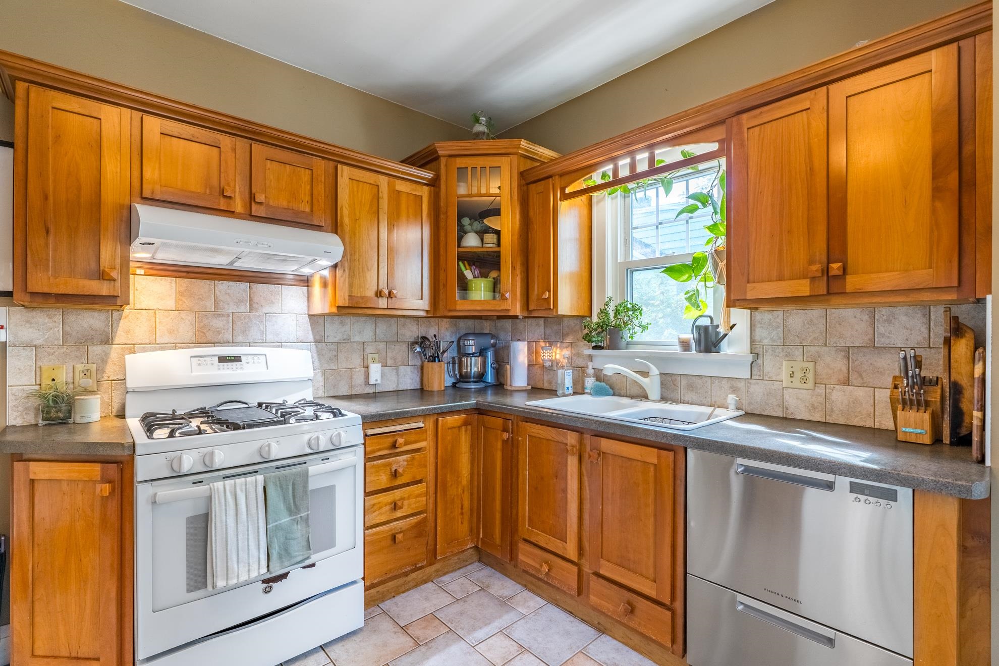 2402 EMERSON STREET, Wausau, Wisconsin 54403, 3 Bedrooms Bedrooms, ,1 BathroomBathrooms,Residential,For Sale,2402 EMERSON STREET,22604343