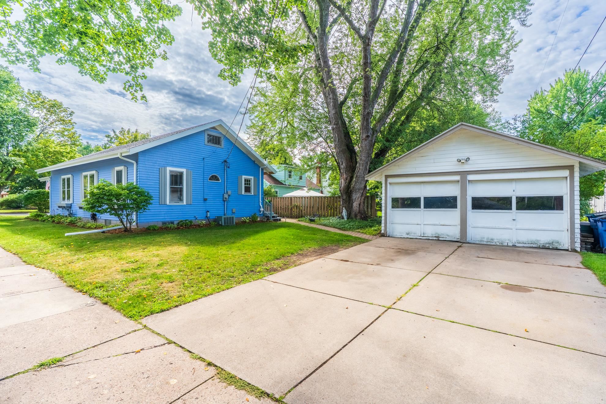2402 EMERSON STREET, Wausau, Wisconsin 54403, 3 Bedrooms Bedrooms, ,1 BathroomBathrooms,Residential,For Sale,2402 EMERSON STREET,22604343