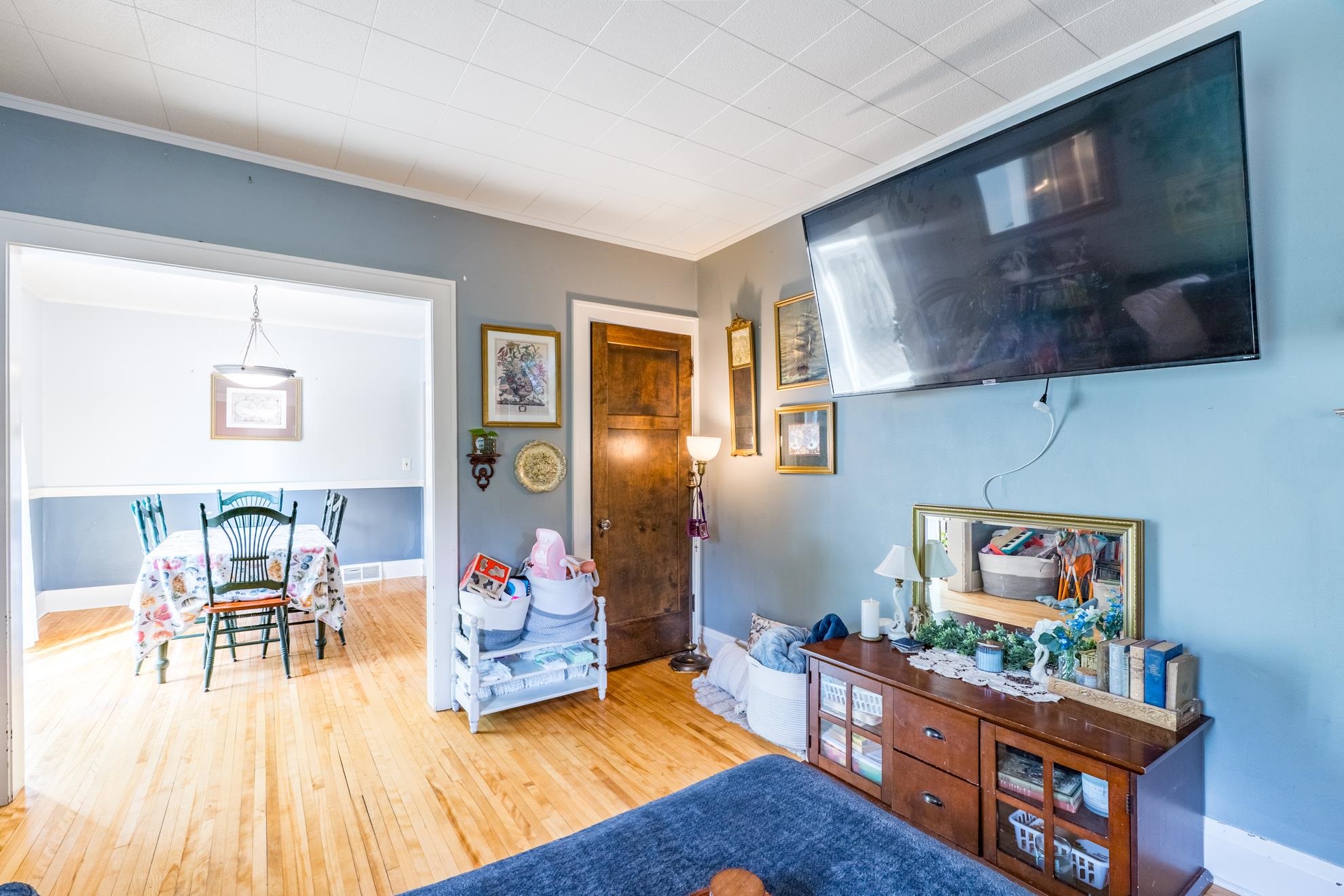 2402 EMERSON STREET, Wausau, Wisconsin 54403, 3 Bedrooms Bedrooms, ,1 BathroomBathrooms,Residential,For Sale,2402 EMERSON STREET,22604343