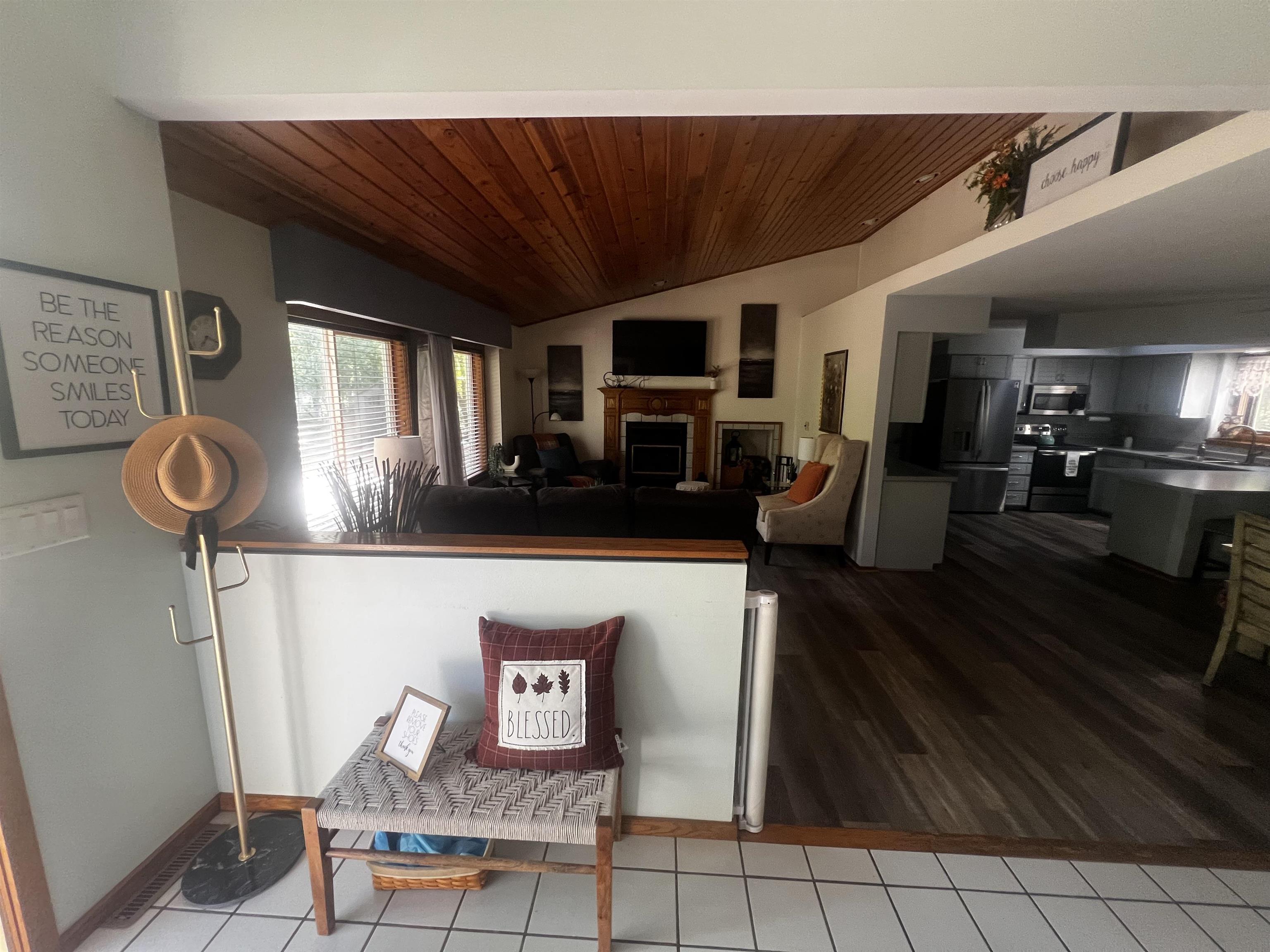 1078 BLUEBERRY LANE, Kronenwetter, Wisconsin 54455, 3 Bedrooms Bedrooms, ,2 BathroomsBathrooms,Residential,For Sale,1078 BLUEBERRY LANE,22604344