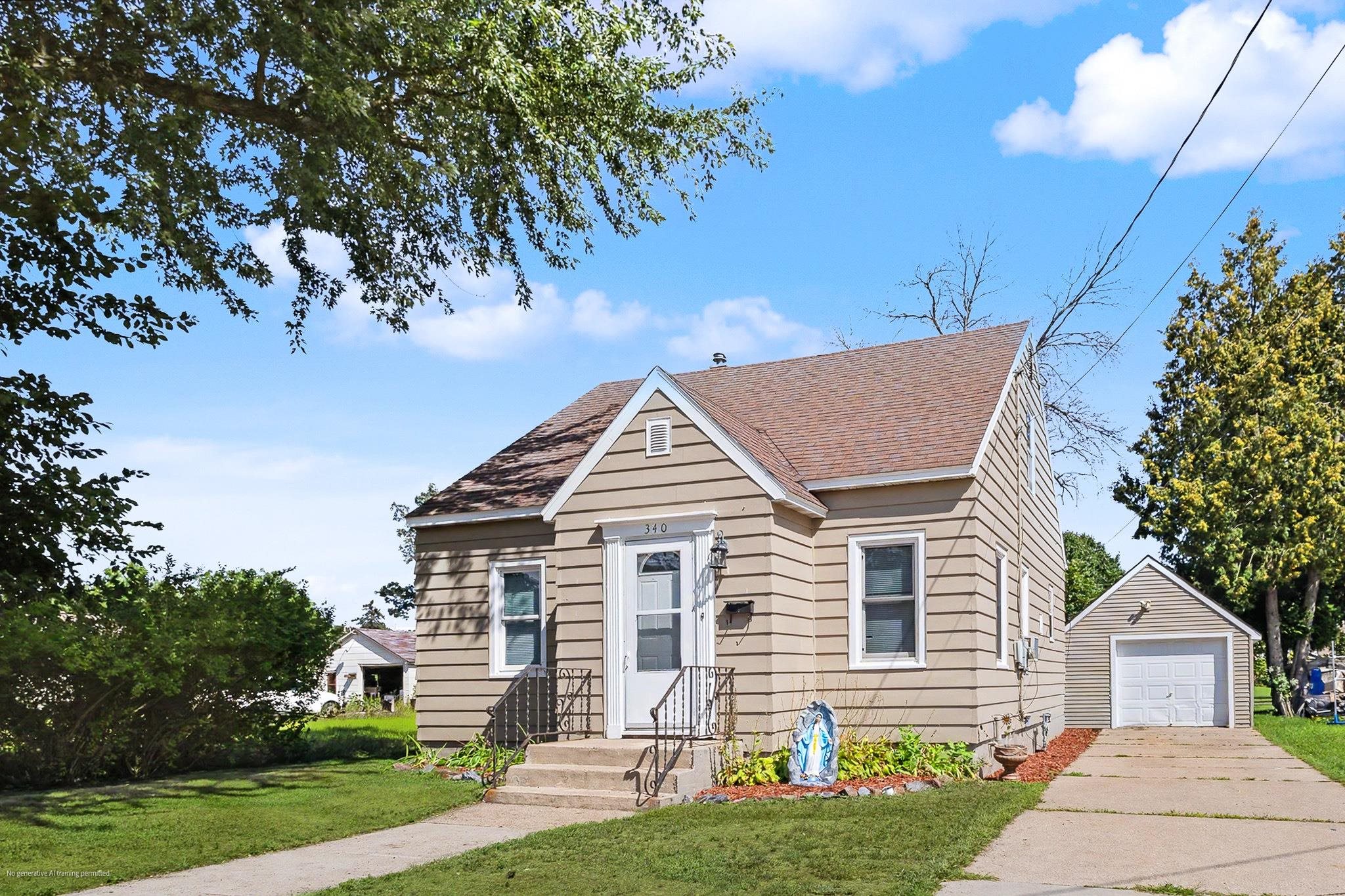 340 N 17TH AVENUE, Wisconsin Rapids, Wisconsin 54495, 3 Bedrooms Bedrooms, ,1 BathroomBathrooms,Residential,For Sale,340 N 17TH AVENUE,22604345