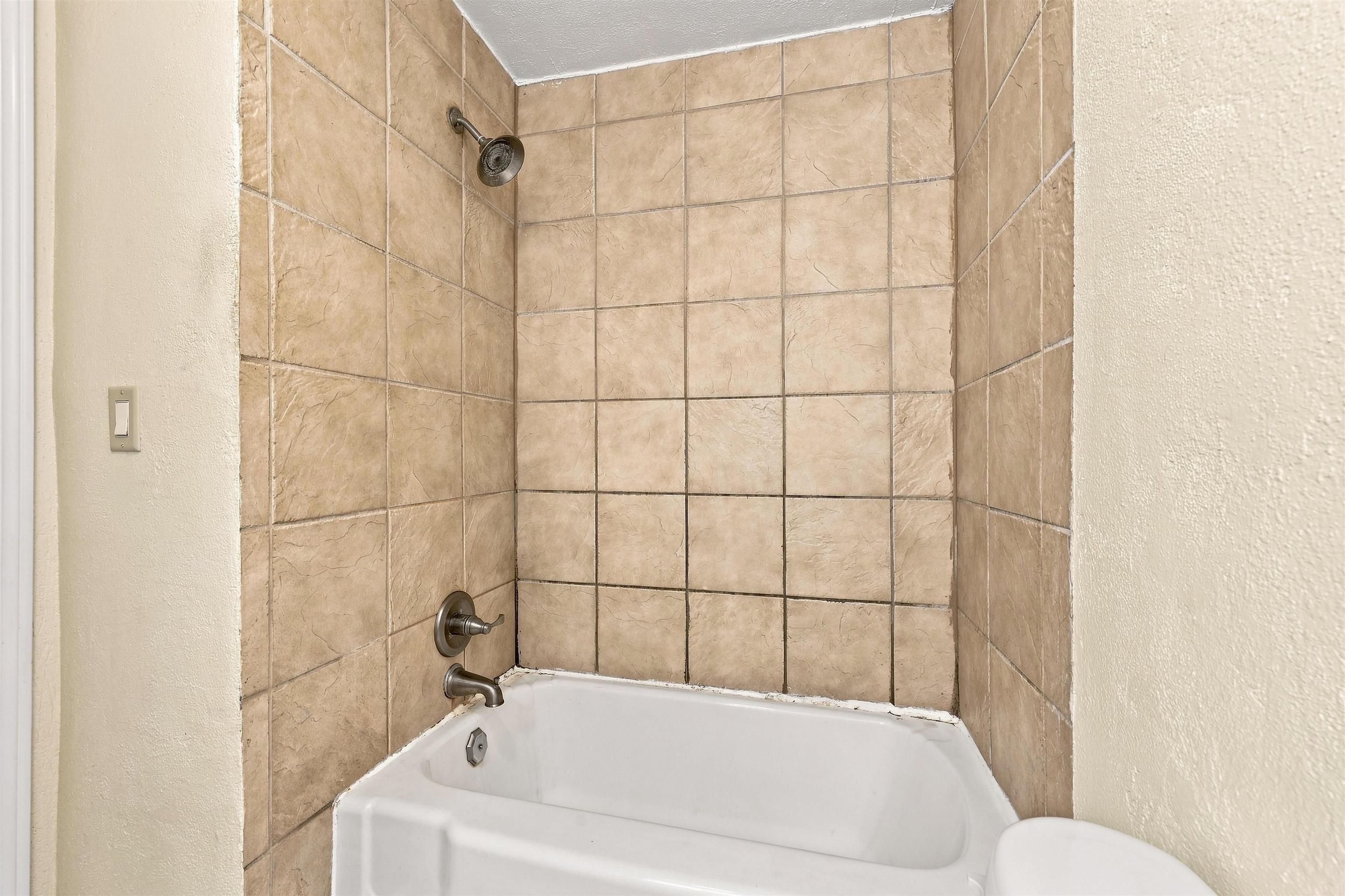 325 WASHINGTON AVENUE, Stevens Point, Wisconsin 54481, 3 Bedrooms Bedrooms, ,1 BathroomBathrooms,Residential,For Sale,325 WASHINGTON AVENUE,22604348