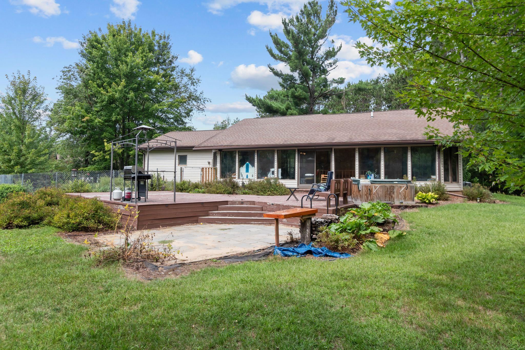 1811 WHISPERING PINE DRIVE, Plover, Wisconsin 54467, 3 Bedrooms Bedrooms, ,2 BathroomsBathrooms,Residential,For Sale,1811 WHISPERING PINE DRIVE,22604349