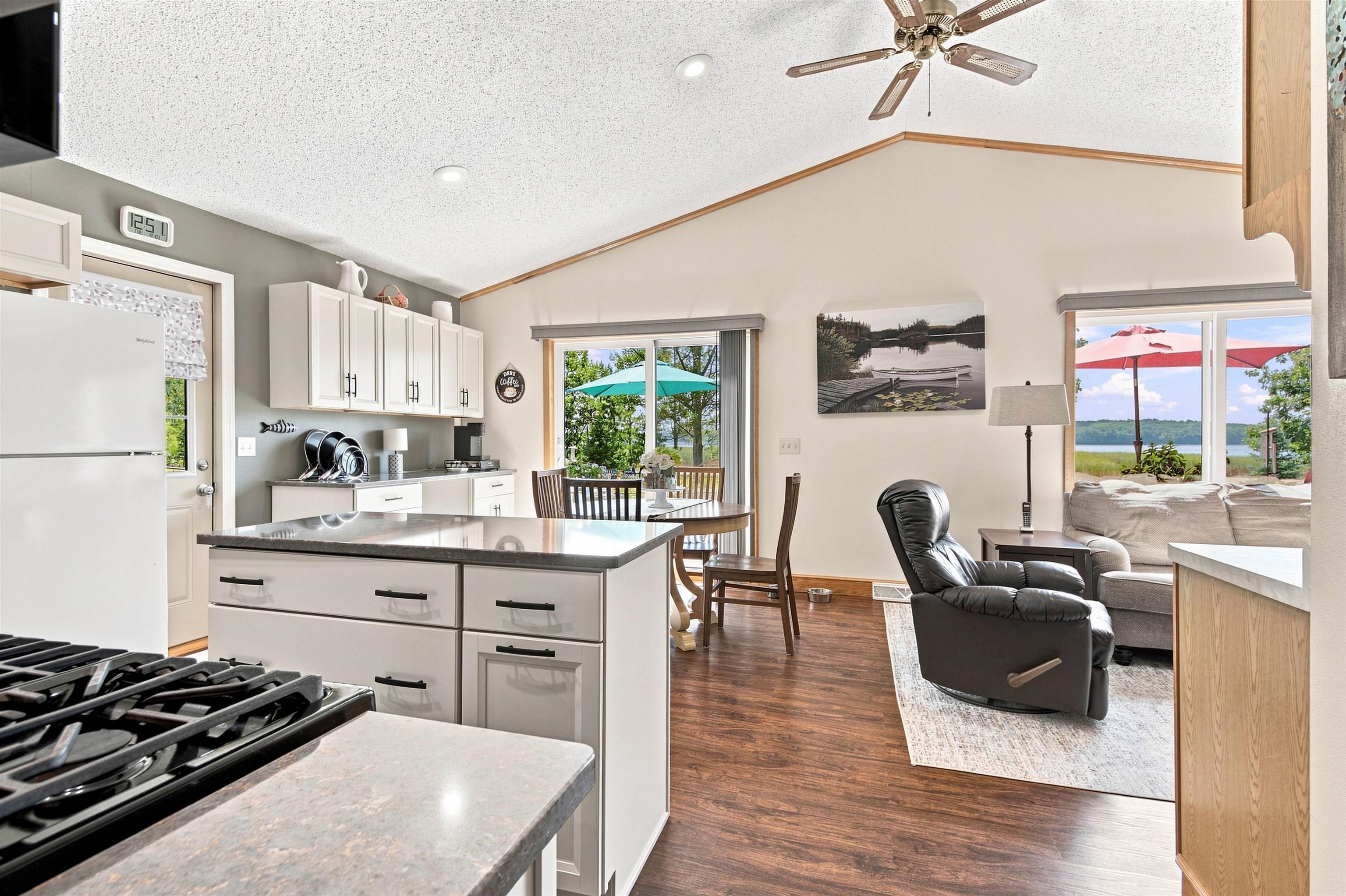 208458 PELICAN BAY DRIVE, Mosinee, Wisconsin 54455, 2 Bedrooms Bedrooms, ,1 BathroomBathrooms,Residential,For Sale,208458 PELICAN BAY DRIVE,22604351