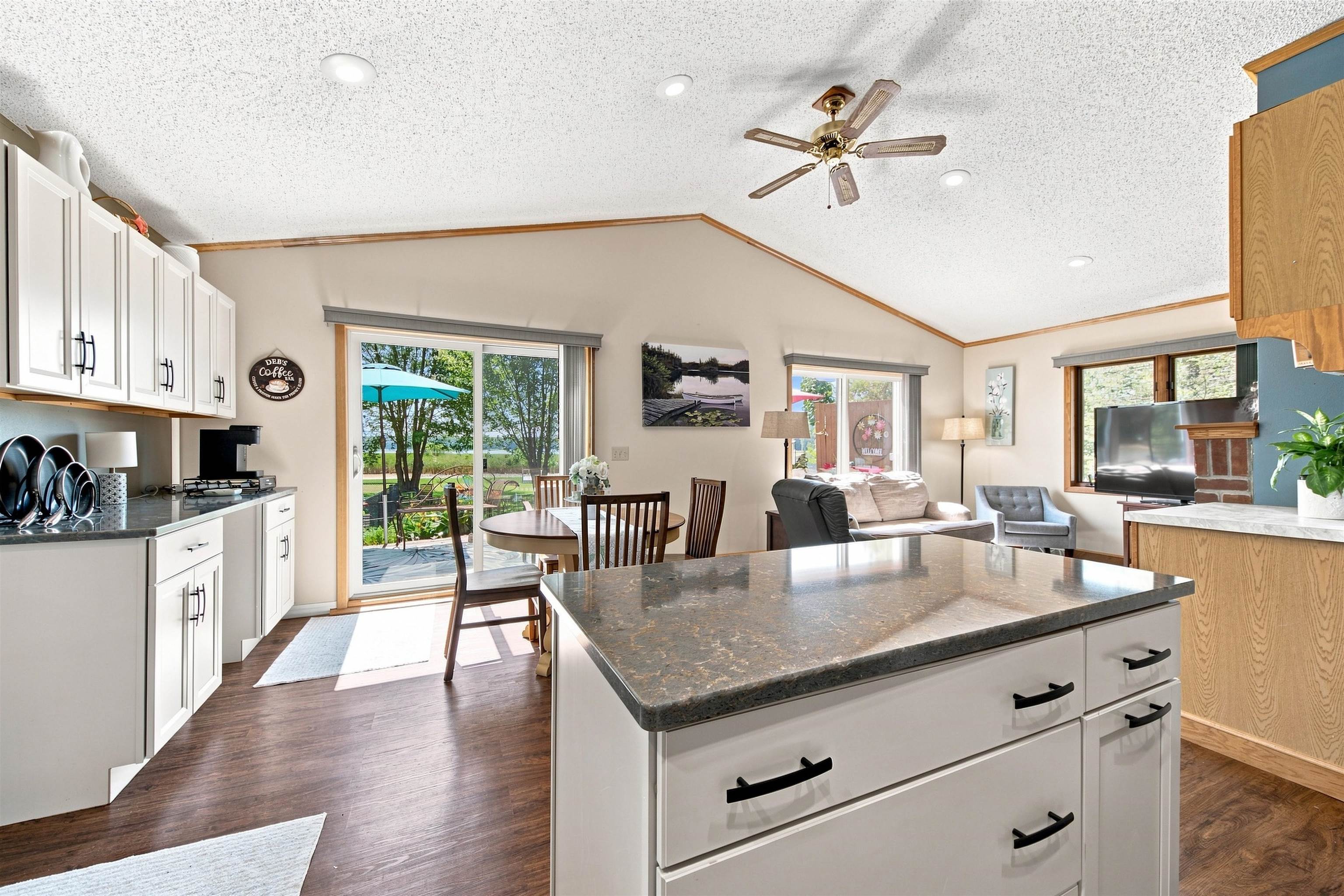 208458 PELICAN BAY DRIVE, Mosinee, Wisconsin 54455, 2 Bedrooms Bedrooms, ,1 BathroomBathrooms,Residential,For Sale,208458 PELICAN BAY DRIVE,22604351
