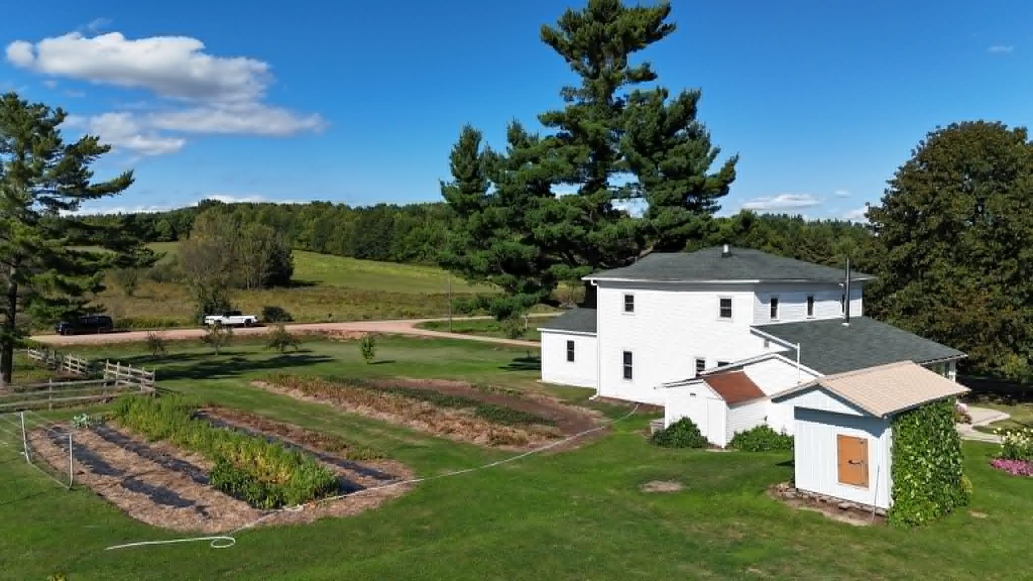 W229 GRANTON ROAD, Granton, Wisconsin 54420, 4 Bedrooms Bedrooms, ,Residential,For Sale,W229 GRANTON ROAD,22604352