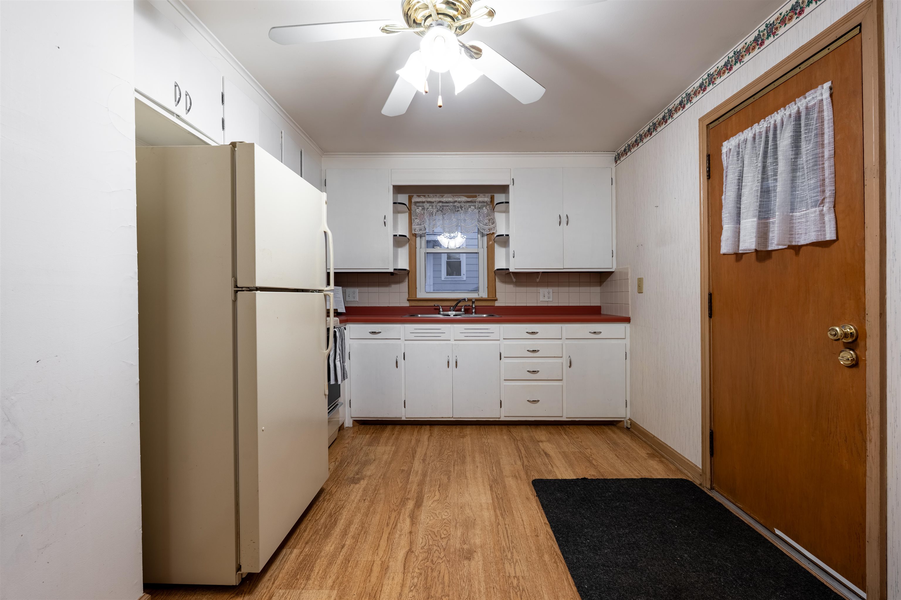 310 N 9TH AVENUE, Wausau, Wisconsin 54401, 2 Bedrooms Bedrooms, ,1 BathroomBathrooms,Residential,For Sale,310 N 9TH AVENUE,22604355