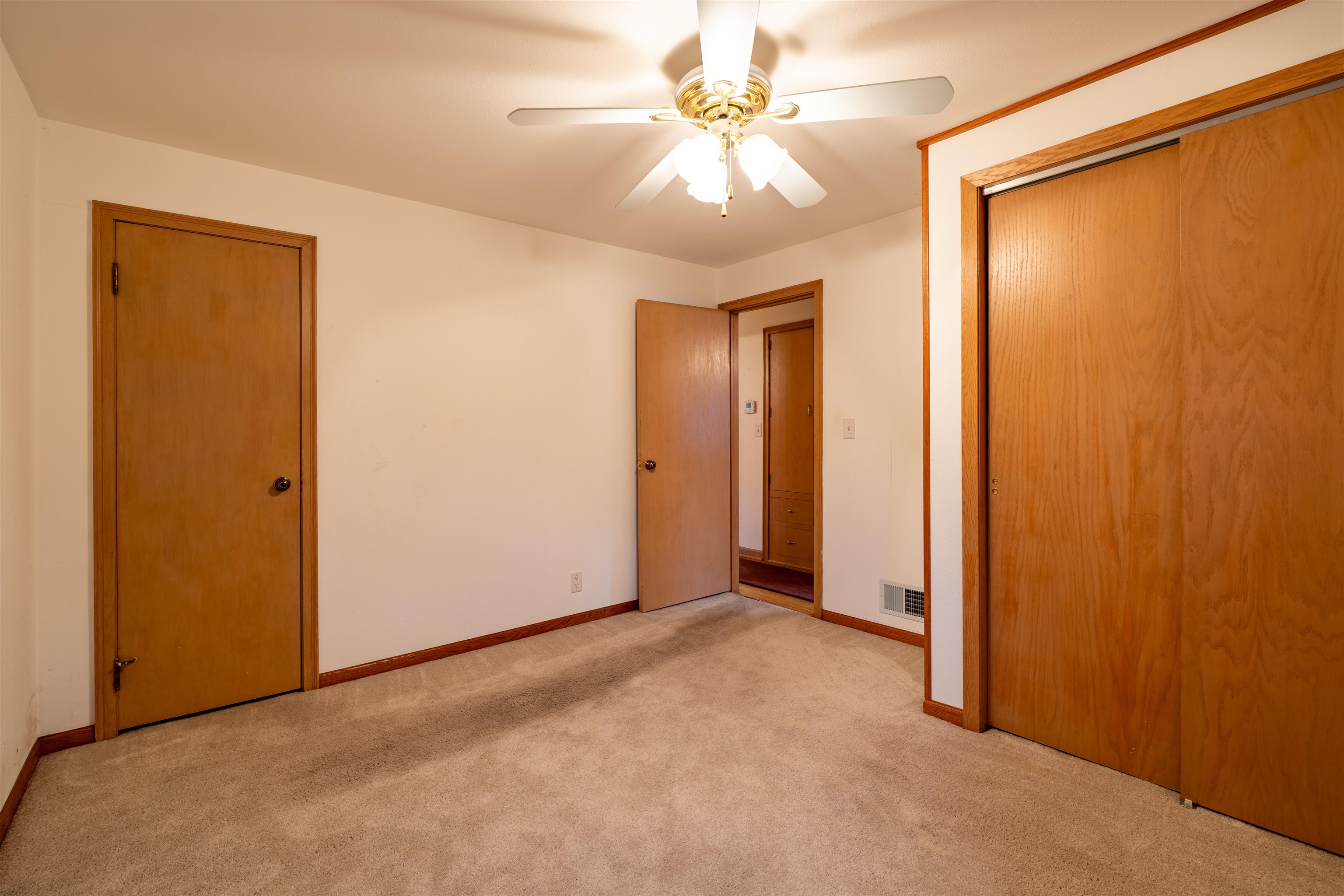 310 N 9TH AVENUE, Wausau, Wisconsin 54401, 2 Bedrooms Bedrooms, ,1 BathroomBathrooms,Residential,For Sale,310 N 9TH AVENUE,22604355