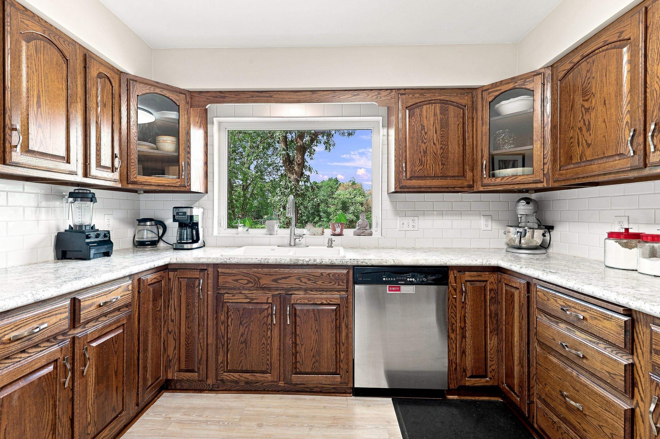 2710 SPRINGVILLE DRIVE, Plover, Wisconsin 54467, 4 Bedrooms Bedrooms, ,2 BathroomsBathrooms,Residential,For Sale,2710 SPRINGVILLE DRIVE,22604358