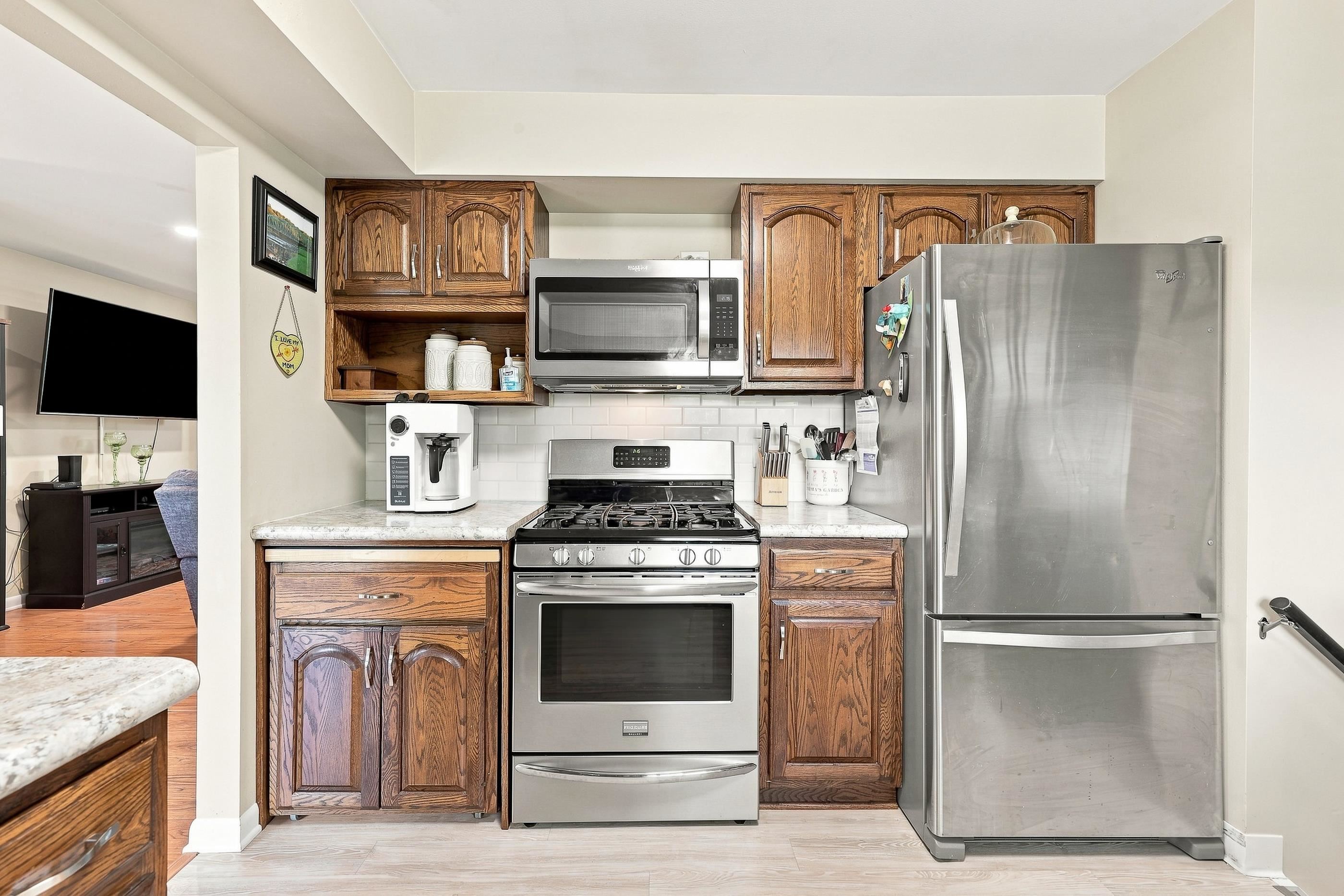 2710 SPRINGVILLE DRIVE, Plover, Wisconsin 54467, 4 Bedrooms Bedrooms, ,2 BathroomsBathrooms,Residential,For Sale,2710 SPRINGVILLE DRIVE,22604358