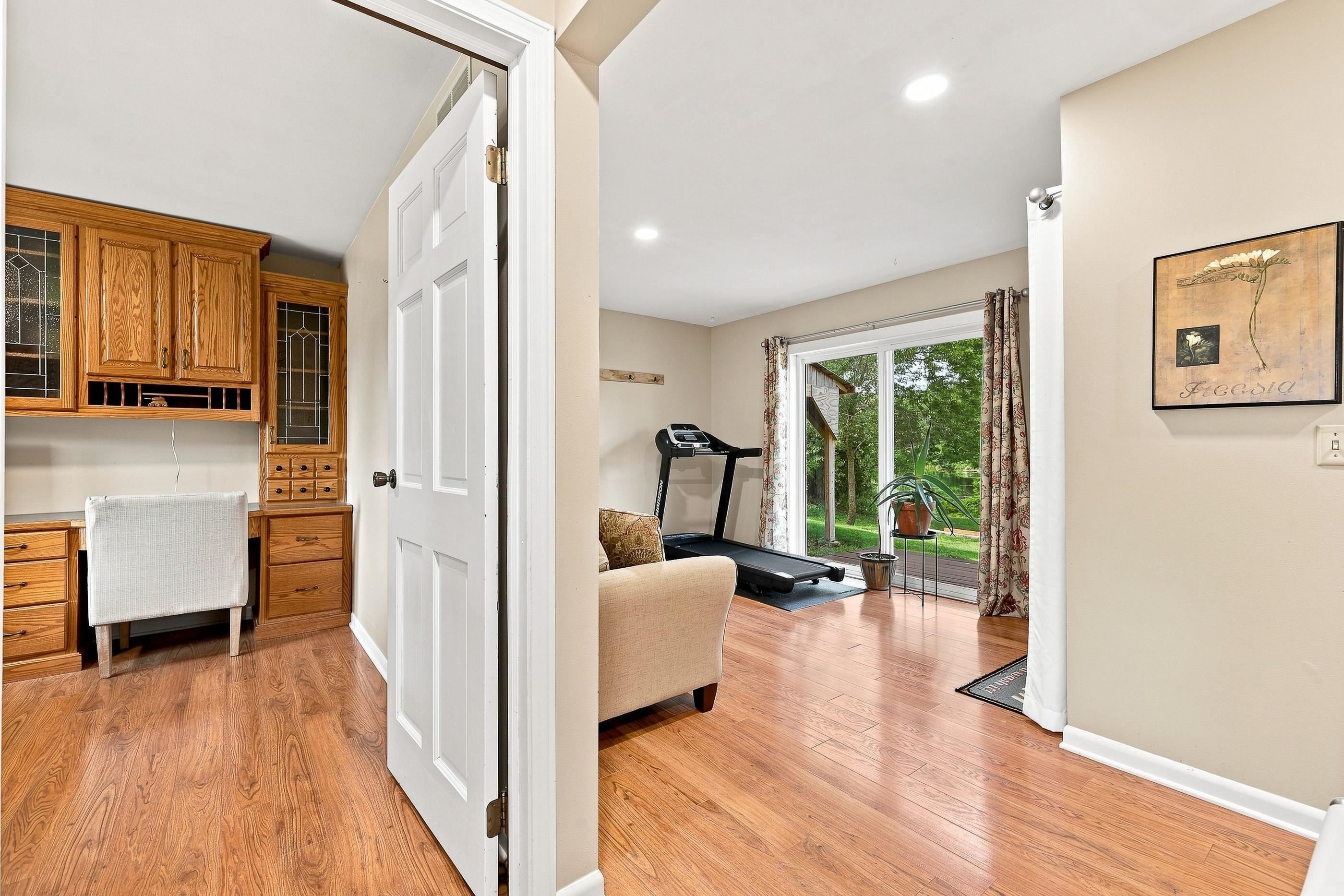 2710 SPRINGVILLE DRIVE, Plover, Wisconsin 54467, 4 Bedrooms Bedrooms, ,2 BathroomsBathrooms,Residential,For Sale,2710 SPRINGVILLE DRIVE,22604358