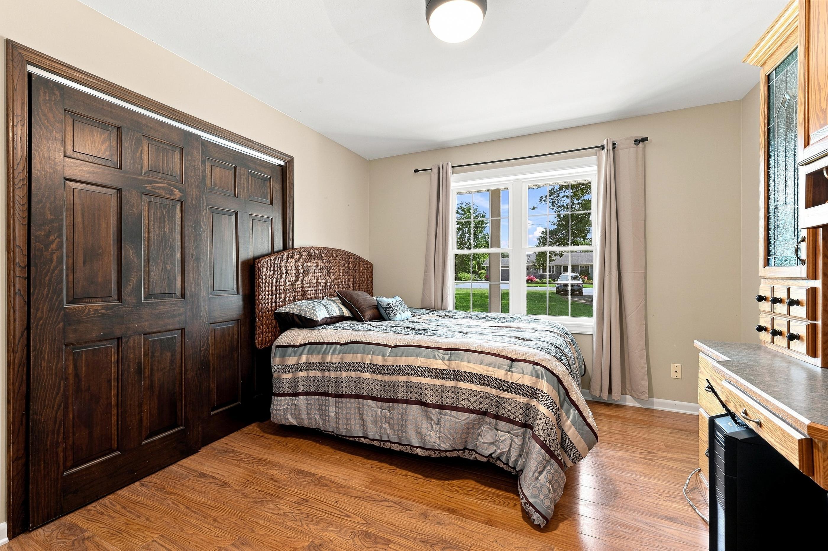 2710 SPRINGVILLE DRIVE, Plover, Wisconsin 54467, 4 Bedrooms Bedrooms, ,2 BathroomsBathrooms,Residential,For Sale,2710 SPRINGVILLE DRIVE,22604358