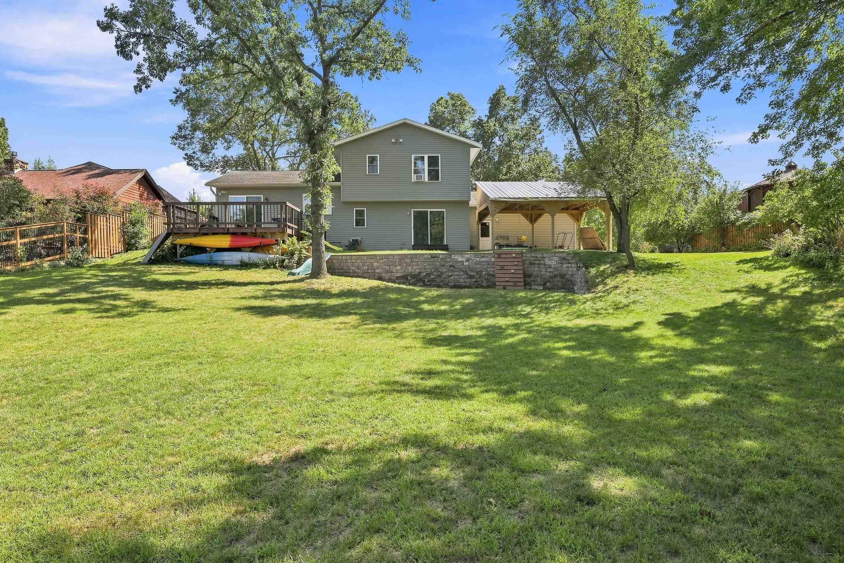 2710 SPRINGVILLE DRIVE, Plover, Wisconsin 54467, 4 Bedrooms Bedrooms, ,2 BathroomsBathrooms,Residential,For Sale,2710 SPRINGVILLE DRIVE,22604358
