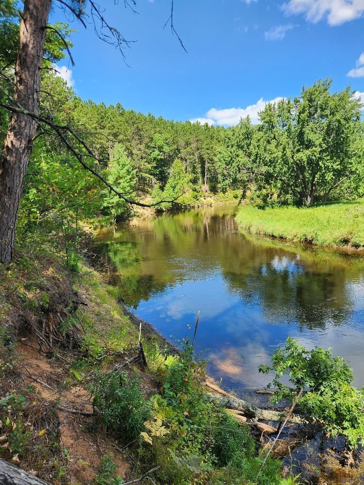 On PRAIRIE LAKE ROAD, Tomahawk, Wisconsin 54487, ,Land,For Sale,On PRAIRIE LAKE ROAD,22604359