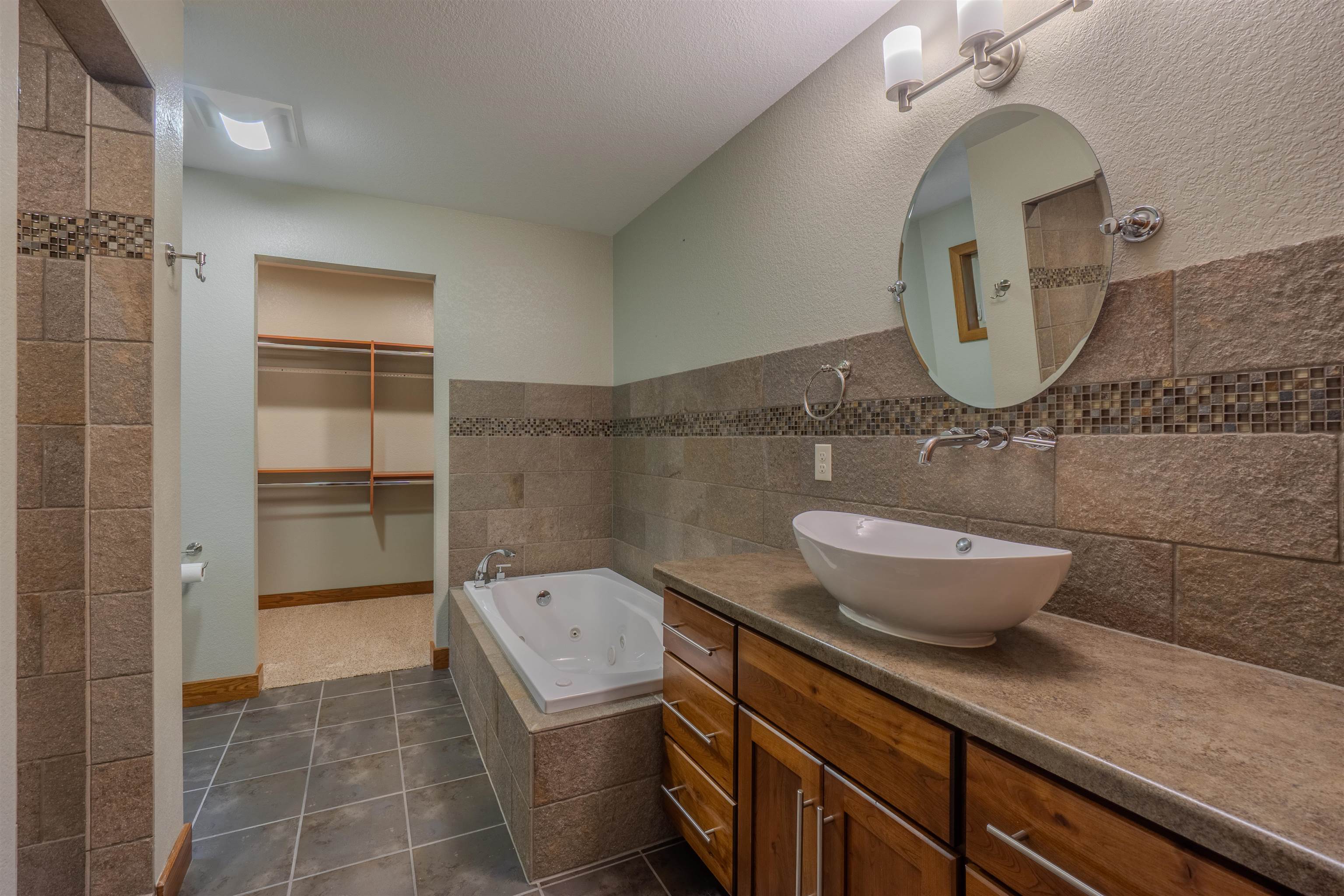 6807 N APACHE LANE, Weston, Wisconsin 54476, 4 Bedrooms Bedrooms, ,3 BathroomsBathrooms,Residential,For Sale,6807 N APACHE LANE,22604373