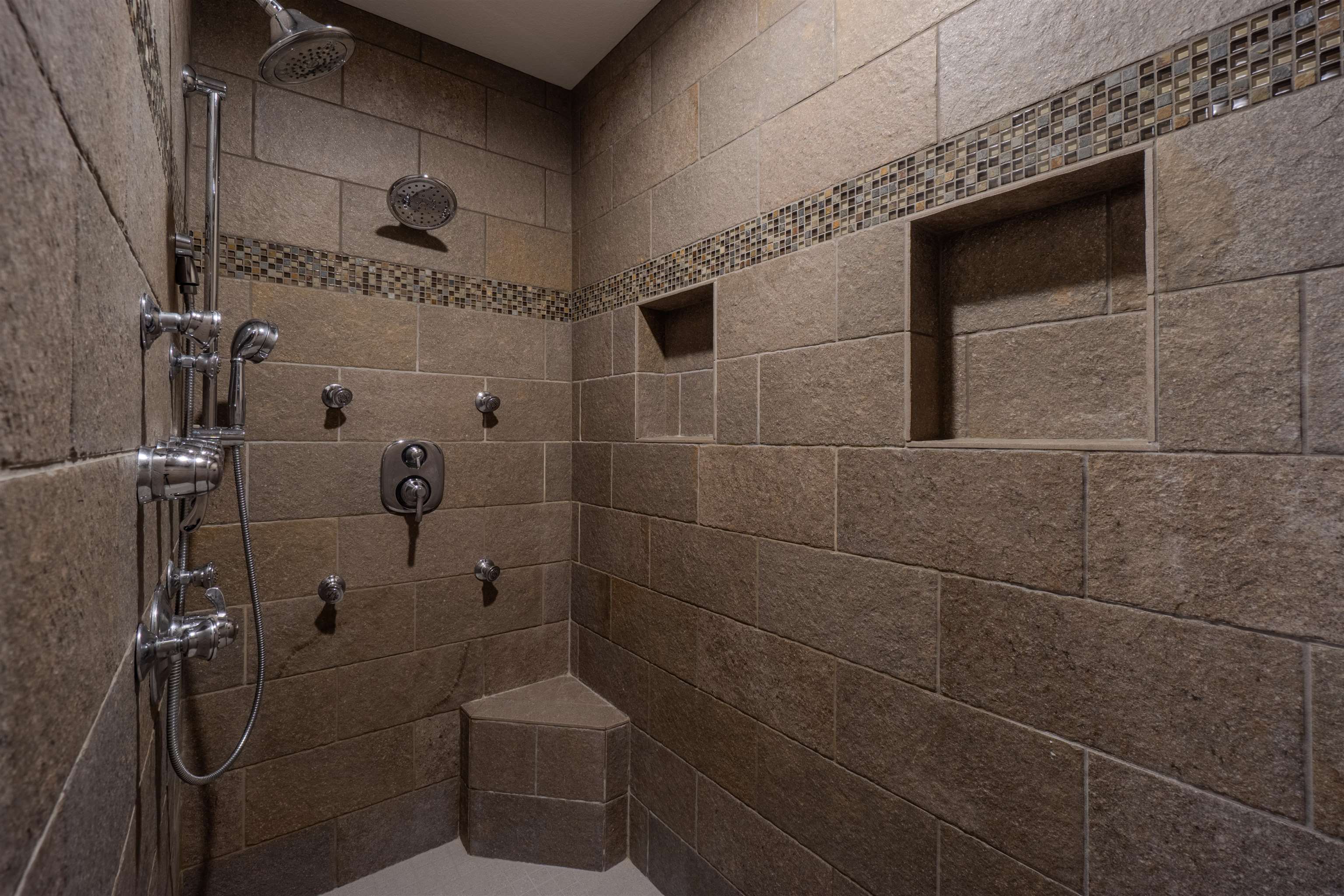 6807 N APACHE LANE, Weston, Wisconsin 54476, 4 Bedrooms Bedrooms, ,3 BathroomsBathrooms,Residential,For Sale,6807 N APACHE LANE,22604373