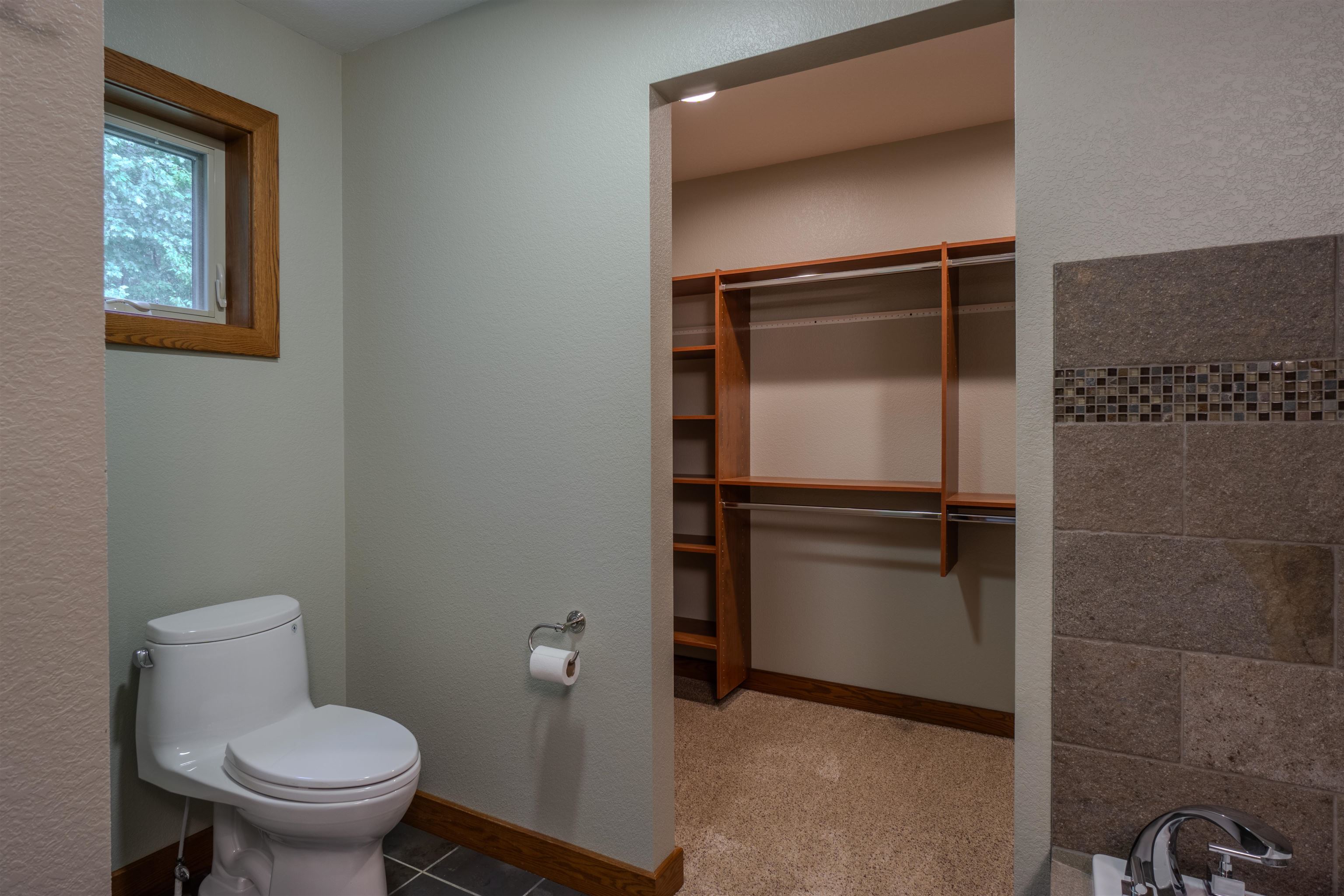 6807 N APACHE LANE, Weston, Wisconsin 54476, 4 Bedrooms Bedrooms, ,3 BathroomsBathrooms,Residential,For Sale,6807 N APACHE LANE,22604373