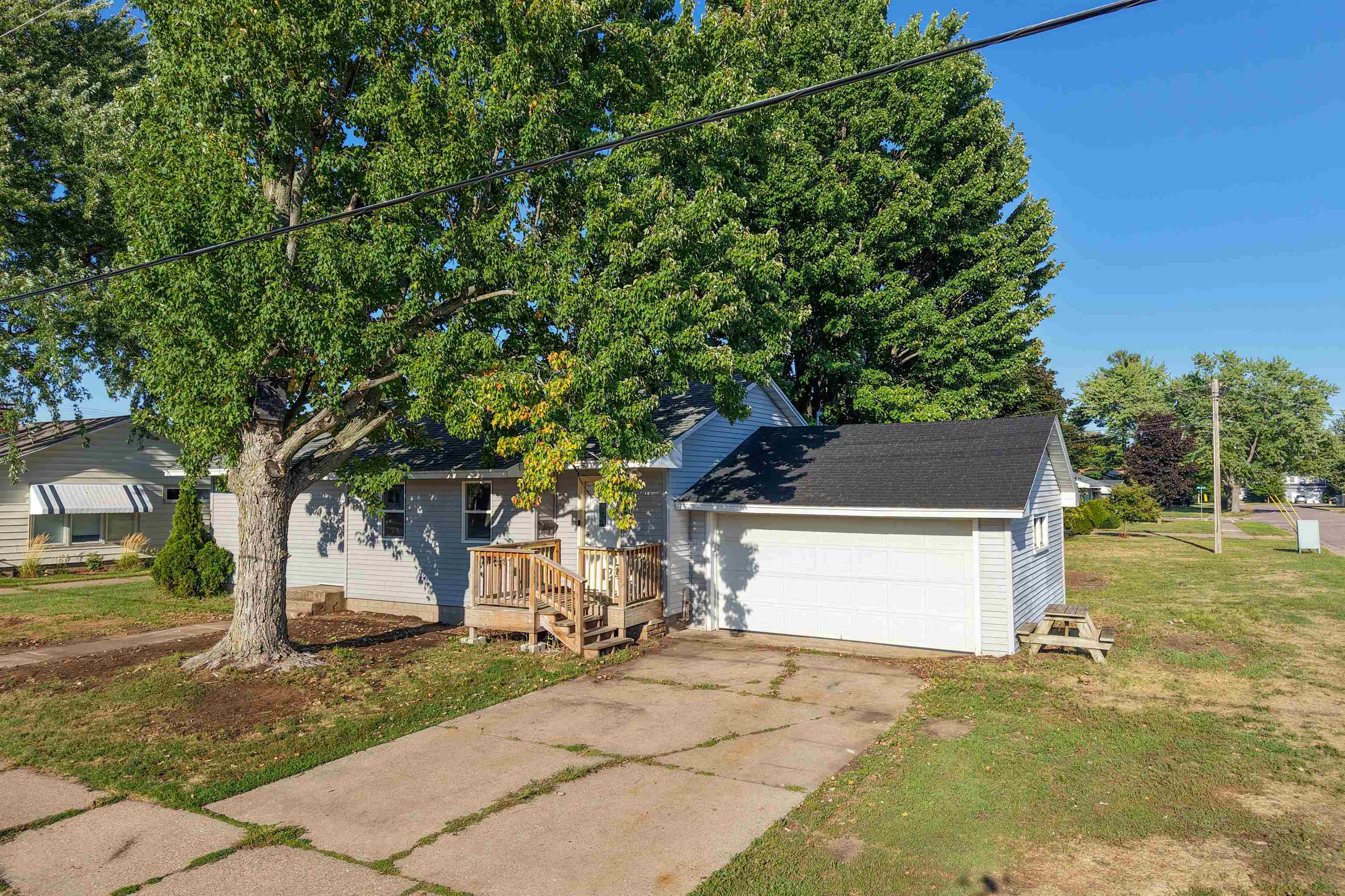 341 17TH STREET SOUTH, Wisconsin Rapids, Wisconsin 54494, 3 Bedrooms Bedrooms, ,1 BathroomBathrooms,Residential,For Sale,341 17TH STREET SOUTH,22604375