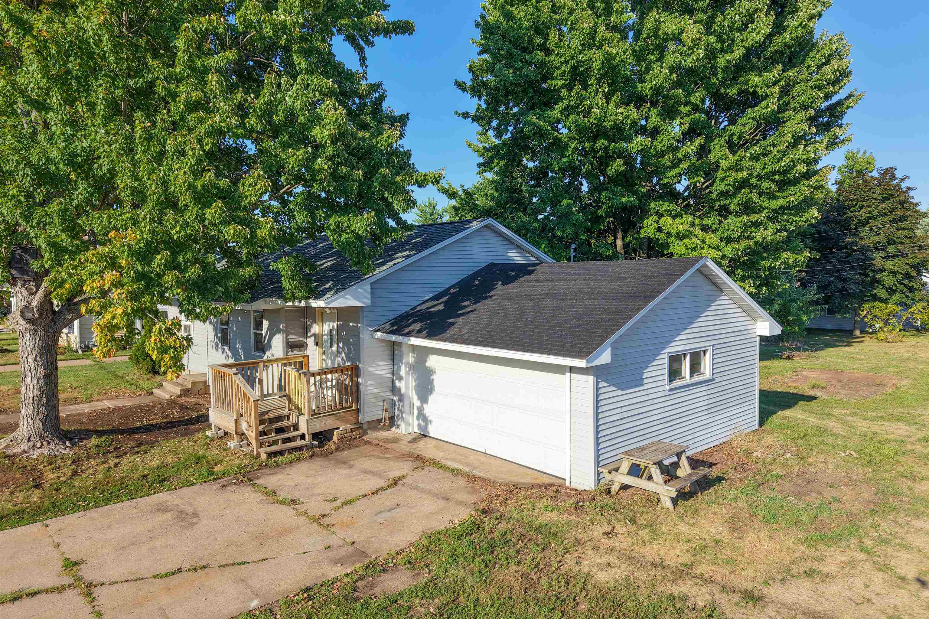 341 17TH STREET SOUTH, Wisconsin Rapids, Wisconsin 54494, 3 Bedrooms Bedrooms, ,1 BathroomBathrooms,Residential,For Sale,341 17TH STREET SOUTH,22604375