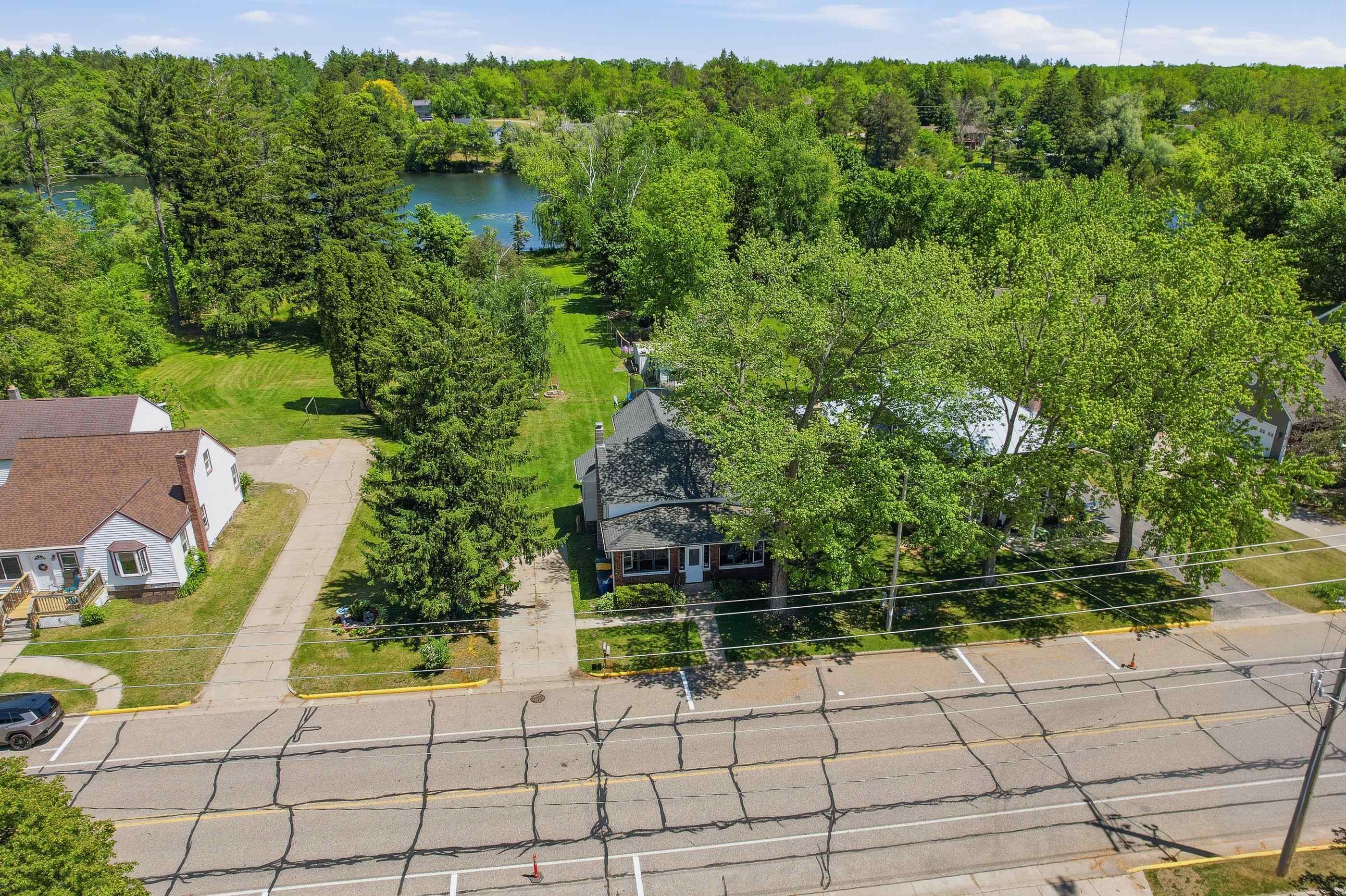 338 N MAIN STREET, Amherst, Wisconsin 54406, 3 Bedrooms Bedrooms, ,1 BathroomBathrooms,Residential,For Sale,338 N MAIN STREET,22604378
