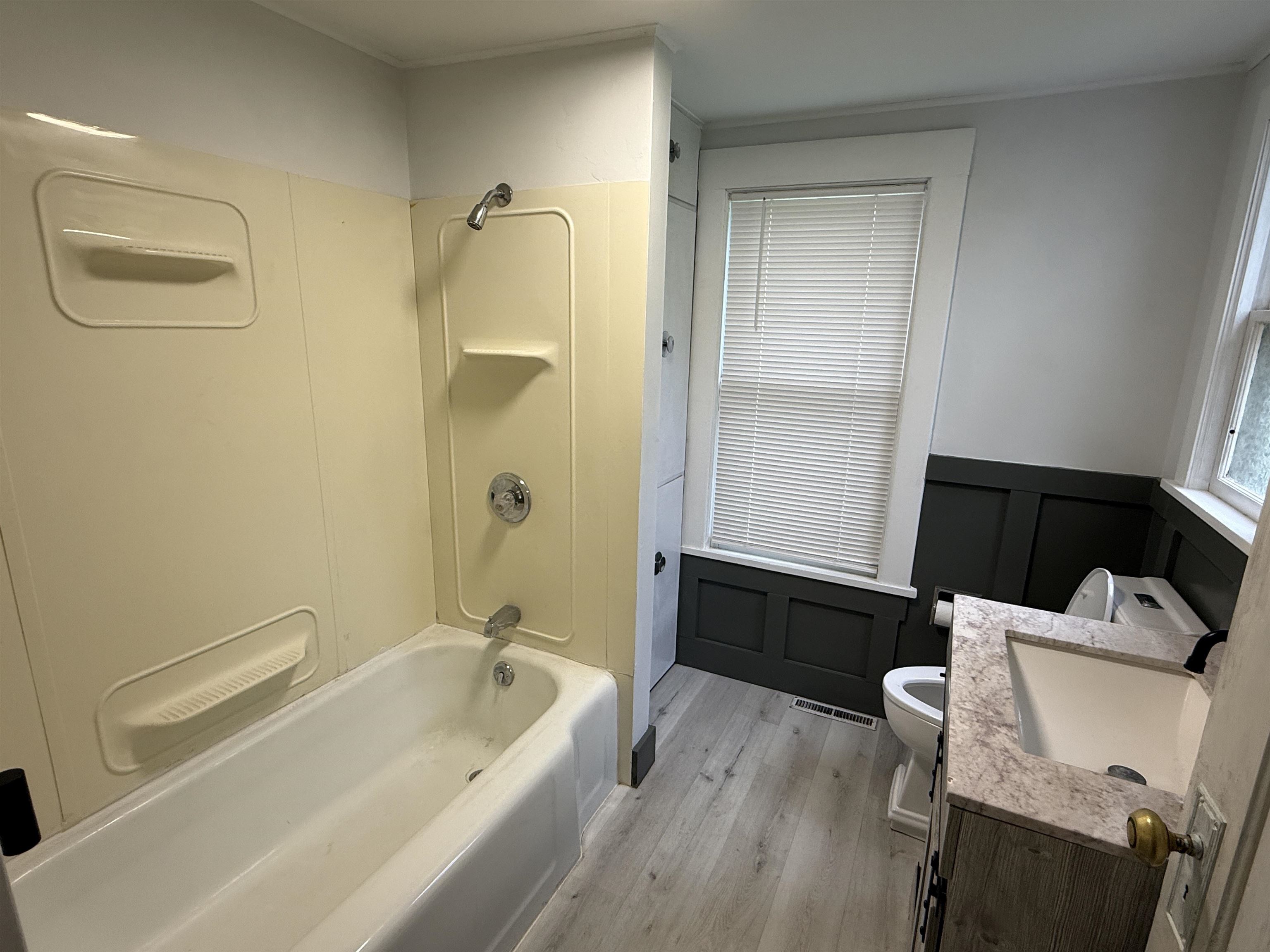 338 N MAIN STREET, Amherst, Wisconsin 54406, 3 Bedrooms Bedrooms, ,1 BathroomBathrooms,Residential,For Sale,338 N MAIN STREET,22604378