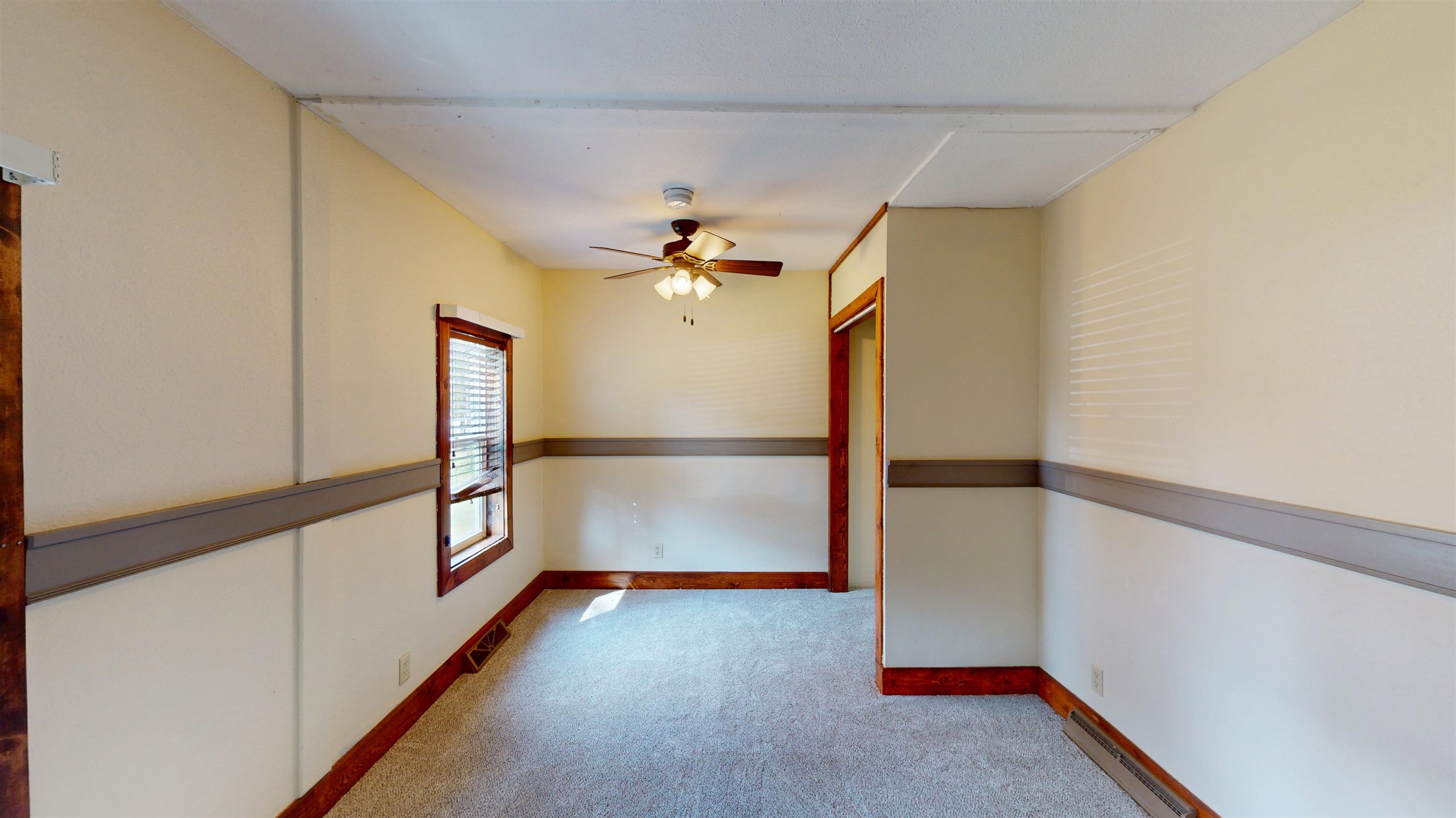404 N CHERRY AVENUE, Marshfield, Wisconsin 54449, 3 Bedrooms Bedrooms, ,1 BathroomBathrooms,Residential,For Sale,404 N CHERRY AVENUE,22604384
