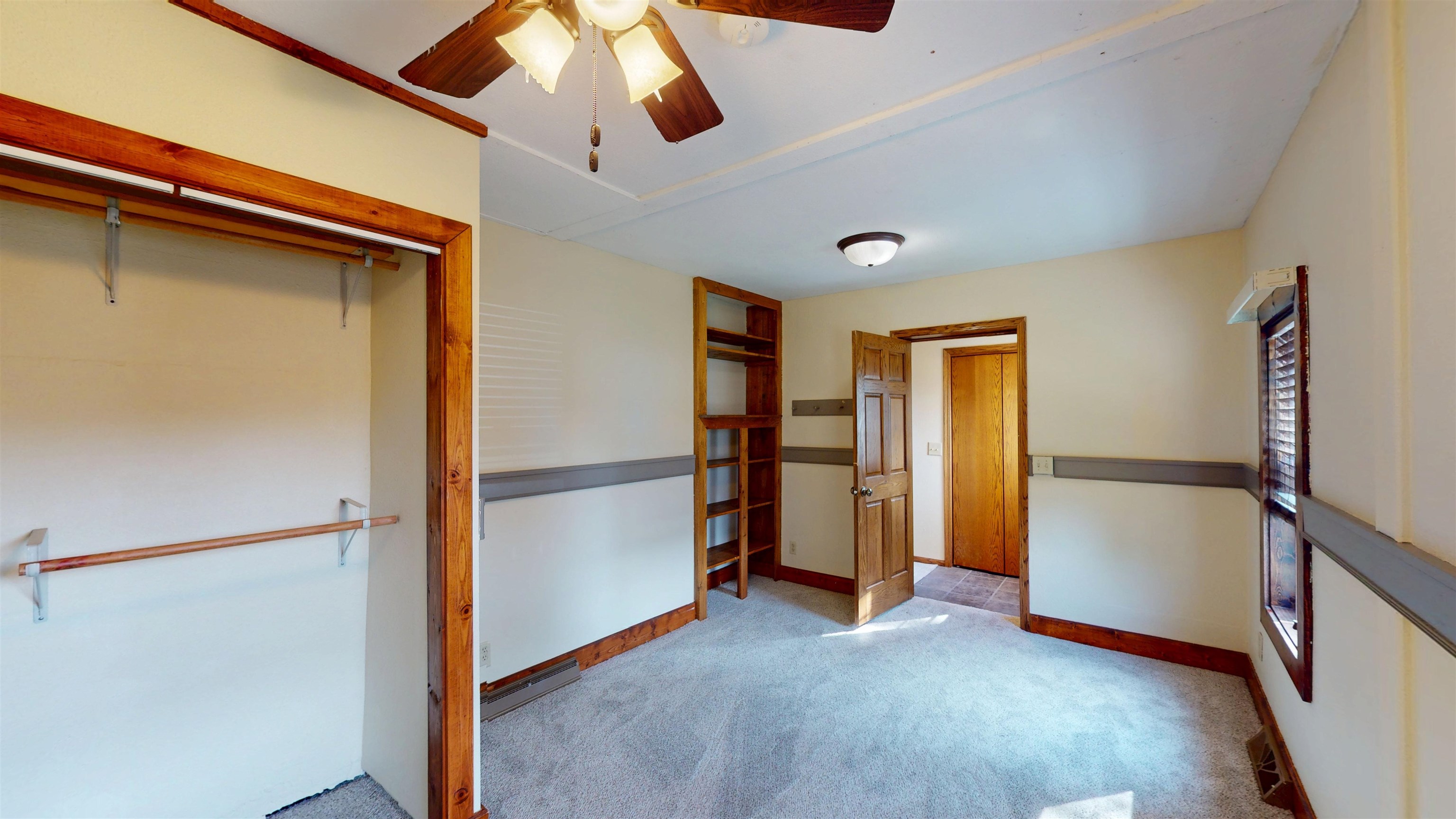 404 N CHERRY AVENUE, Marshfield, Wisconsin 54449, 3 Bedrooms Bedrooms, ,1 BathroomBathrooms,Residential,For Sale,404 N CHERRY AVENUE,22604384