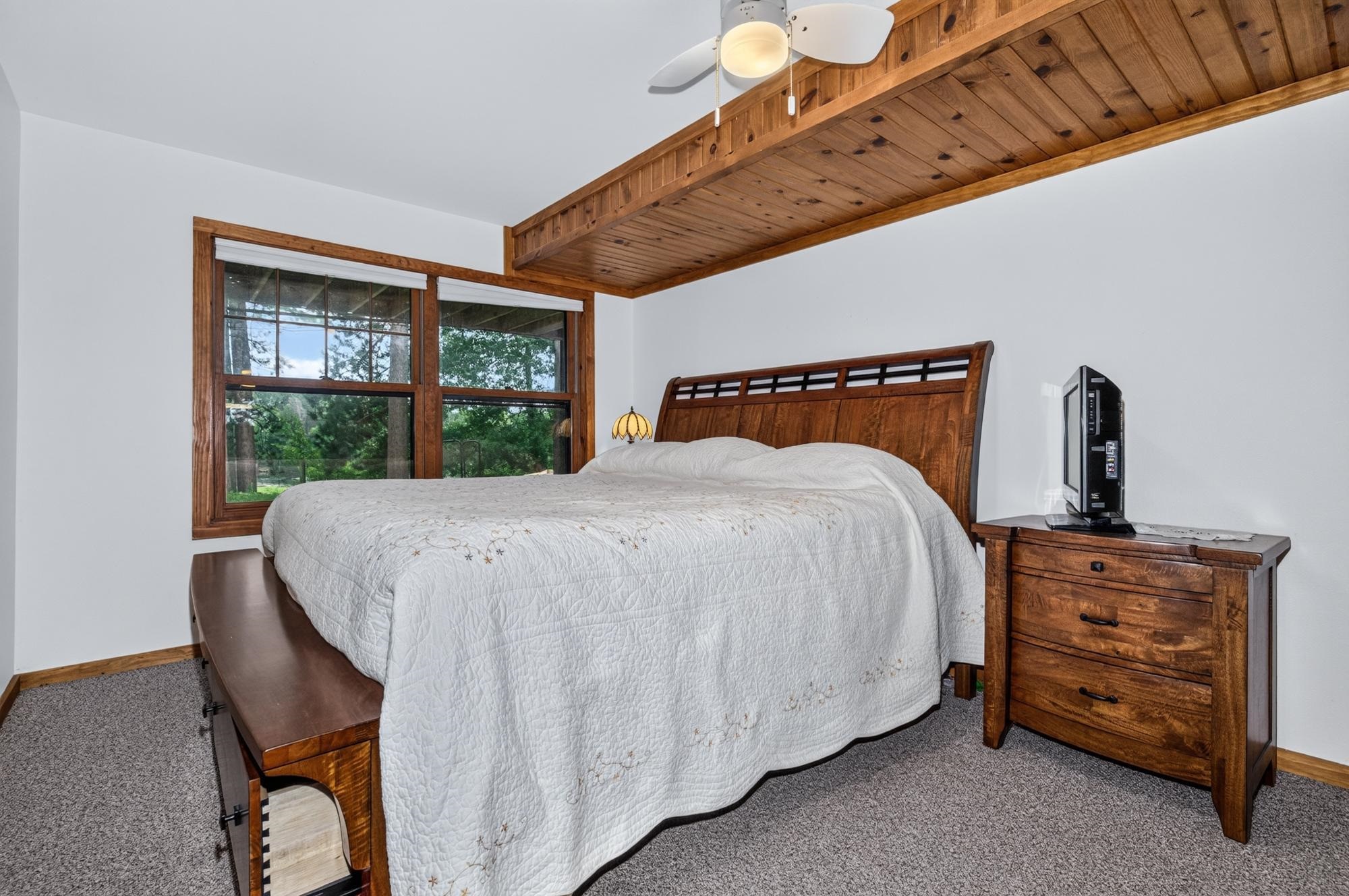2407 SMOKEY DRIVE, Tomahawk, Wisconsin 54487, 2 Bedrooms Bedrooms, ,2 BathroomsBathrooms,Residential,For Sale,2407 SMOKEY DRIVE,22604390