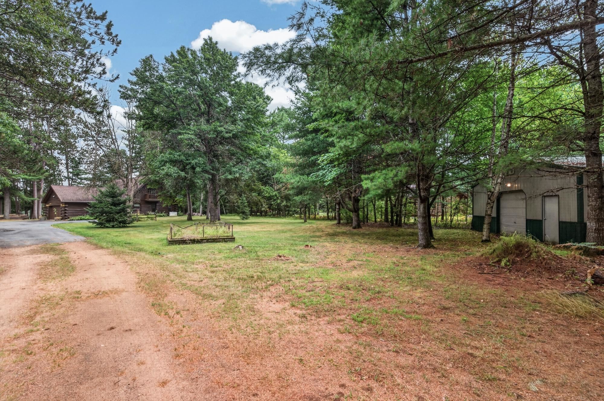 2407 SMOKEY DRIVE, Tomahawk, Wisconsin 54487, 2 Bedrooms Bedrooms, ,2 BathroomsBathrooms,Residential,For Sale,2407 SMOKEY DRIVE,22604390